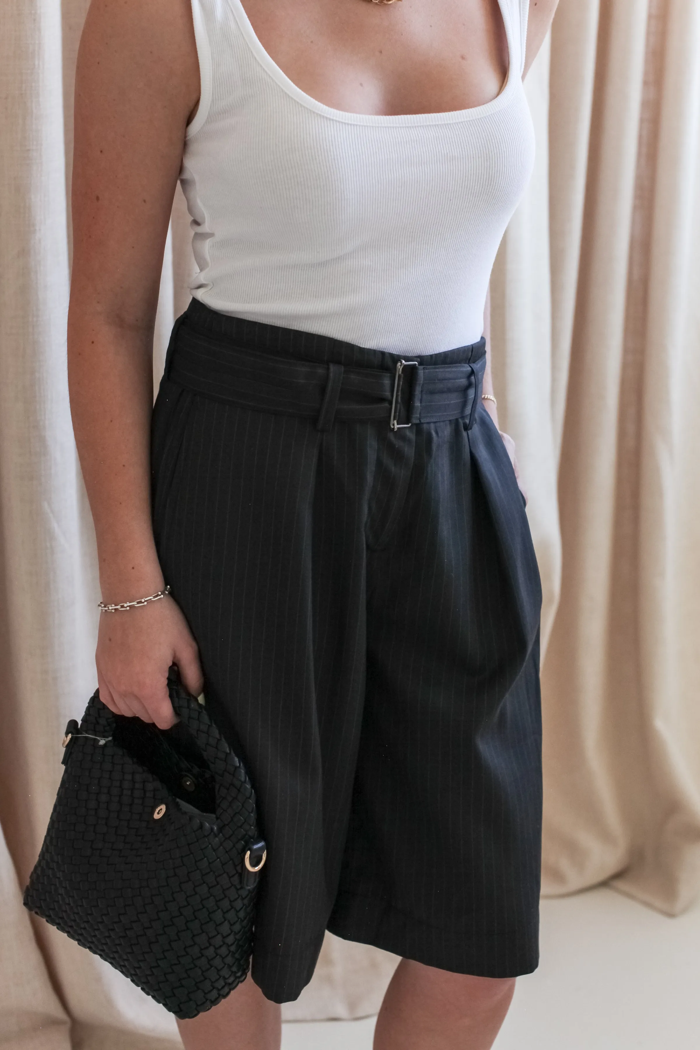 Toni Belted Shorts Casual Classic Circular Knit Construction