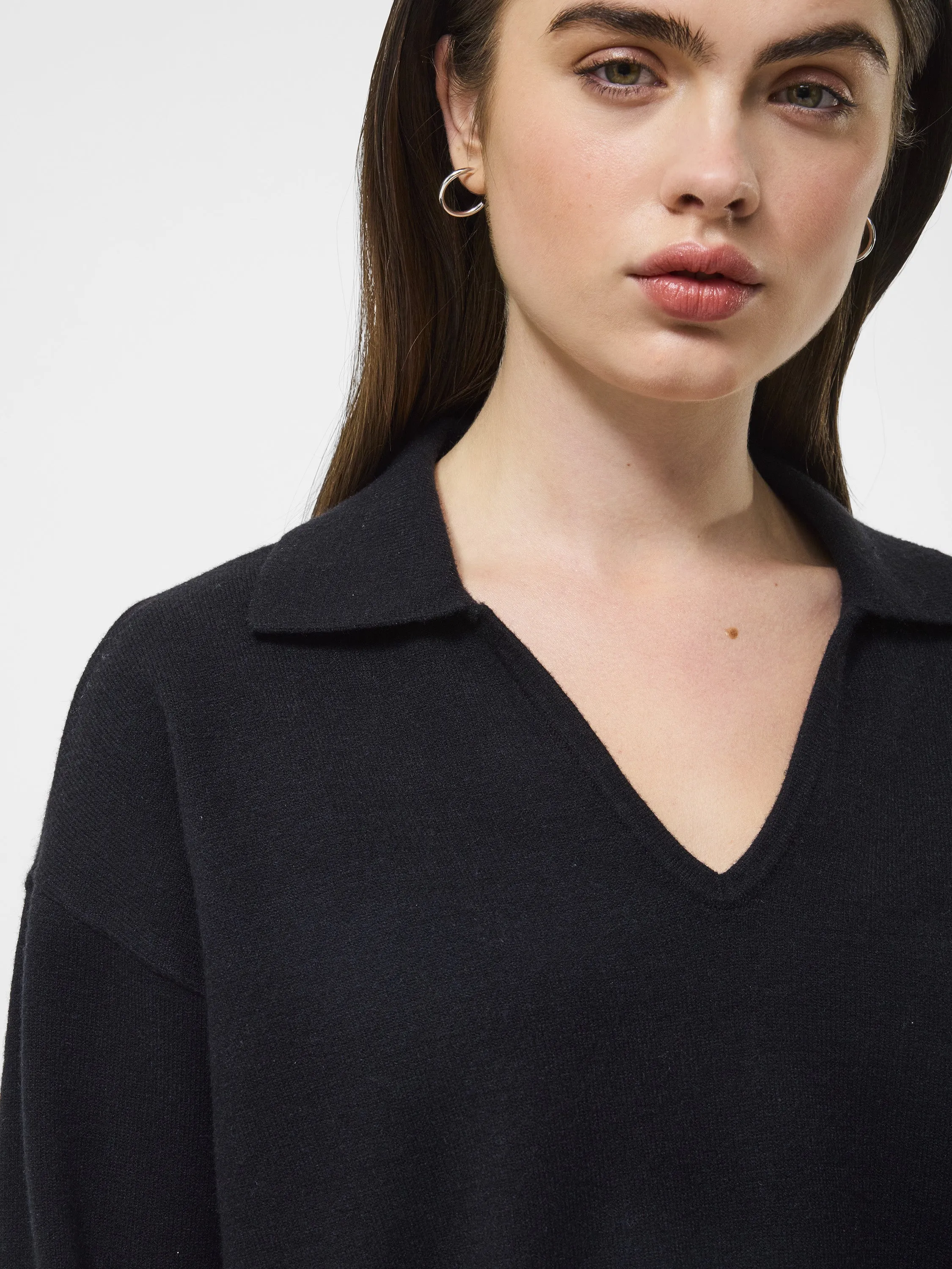 FadeResistant Dye ShapeRetention Fabric Sloane Knit Collared Pullover
