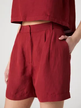 Birdie Linen Walking Short Layered Design