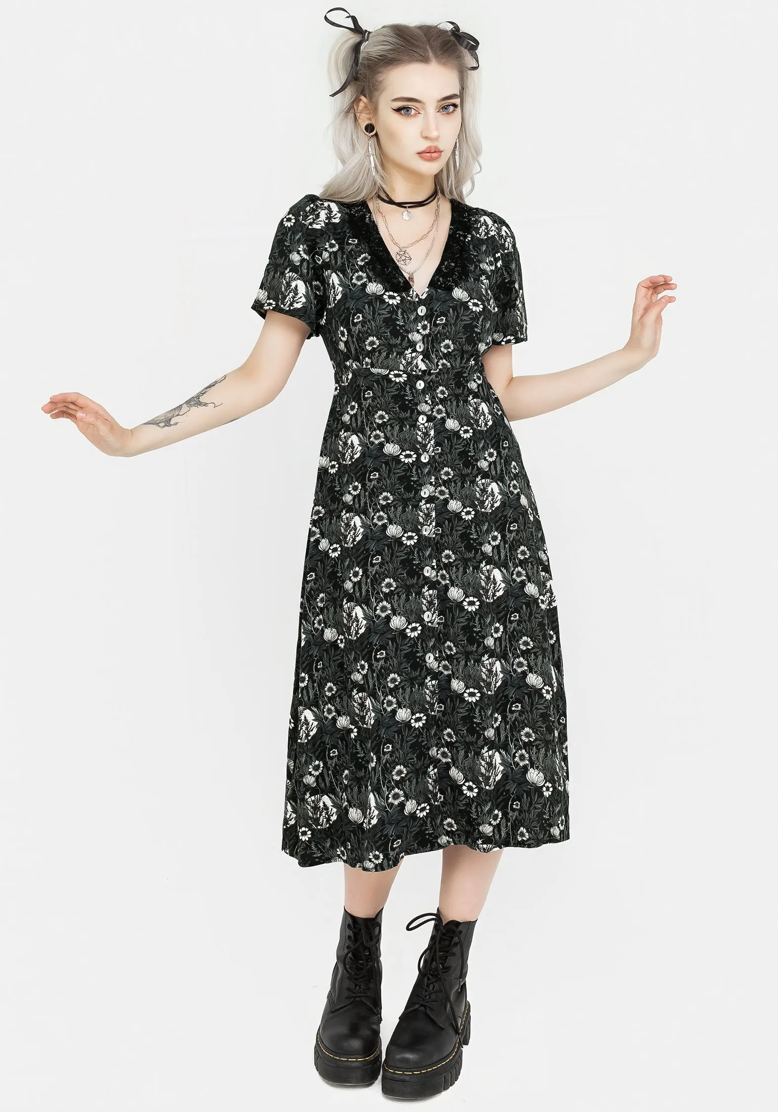 Theater-Night City Style Nightbloom Button Up Midi Dress