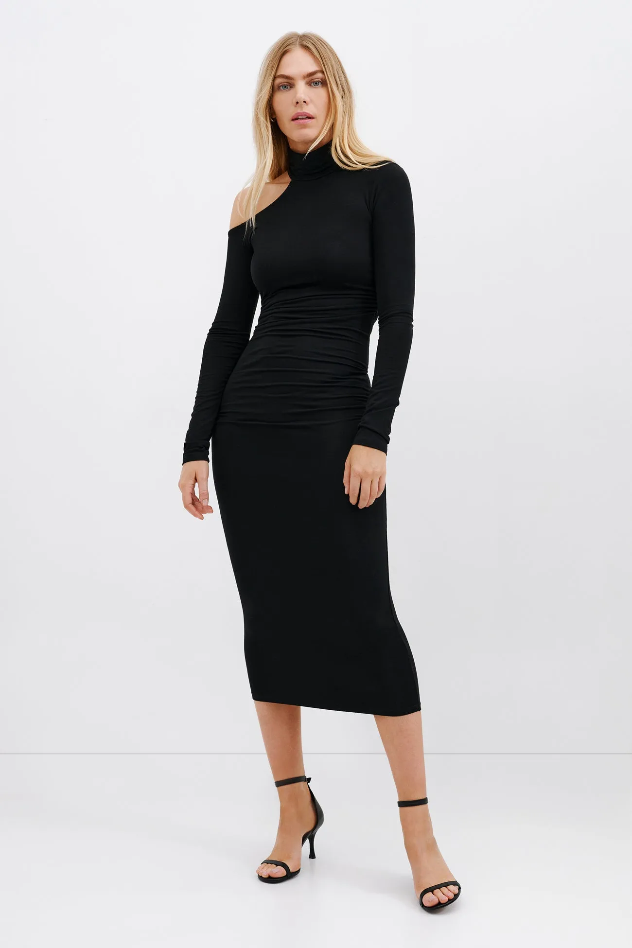 Stylish Line Back-Pocket Sawyer Dress