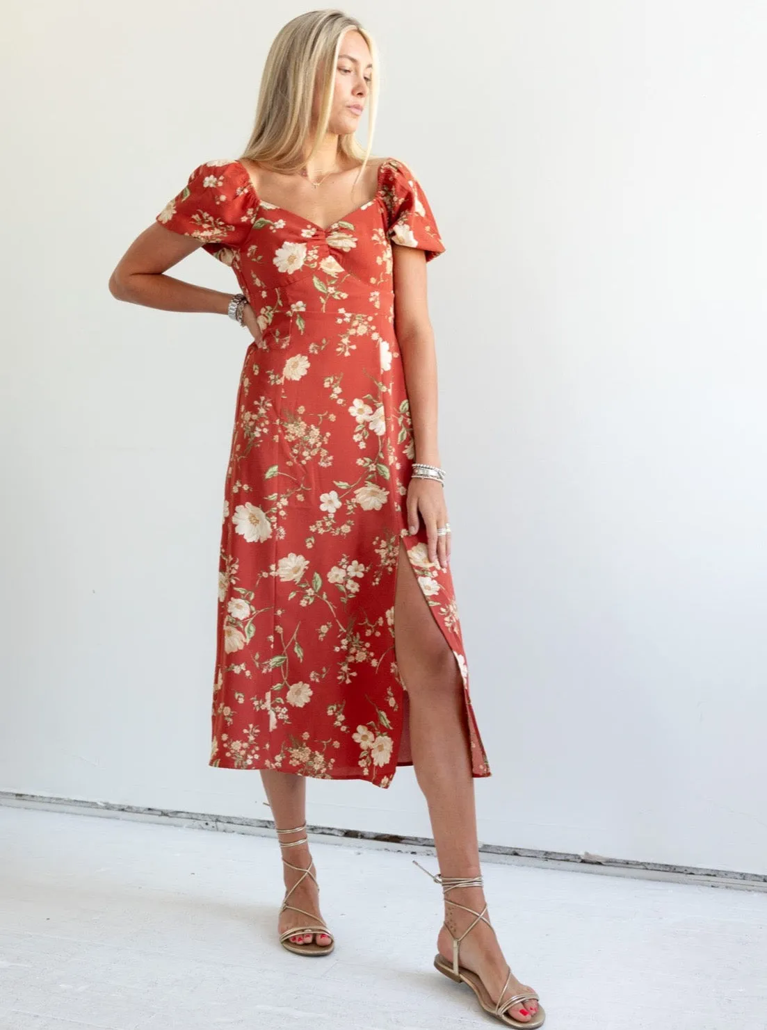 Brunch Tone Flowing Lines Janie Floral Dress - Rust