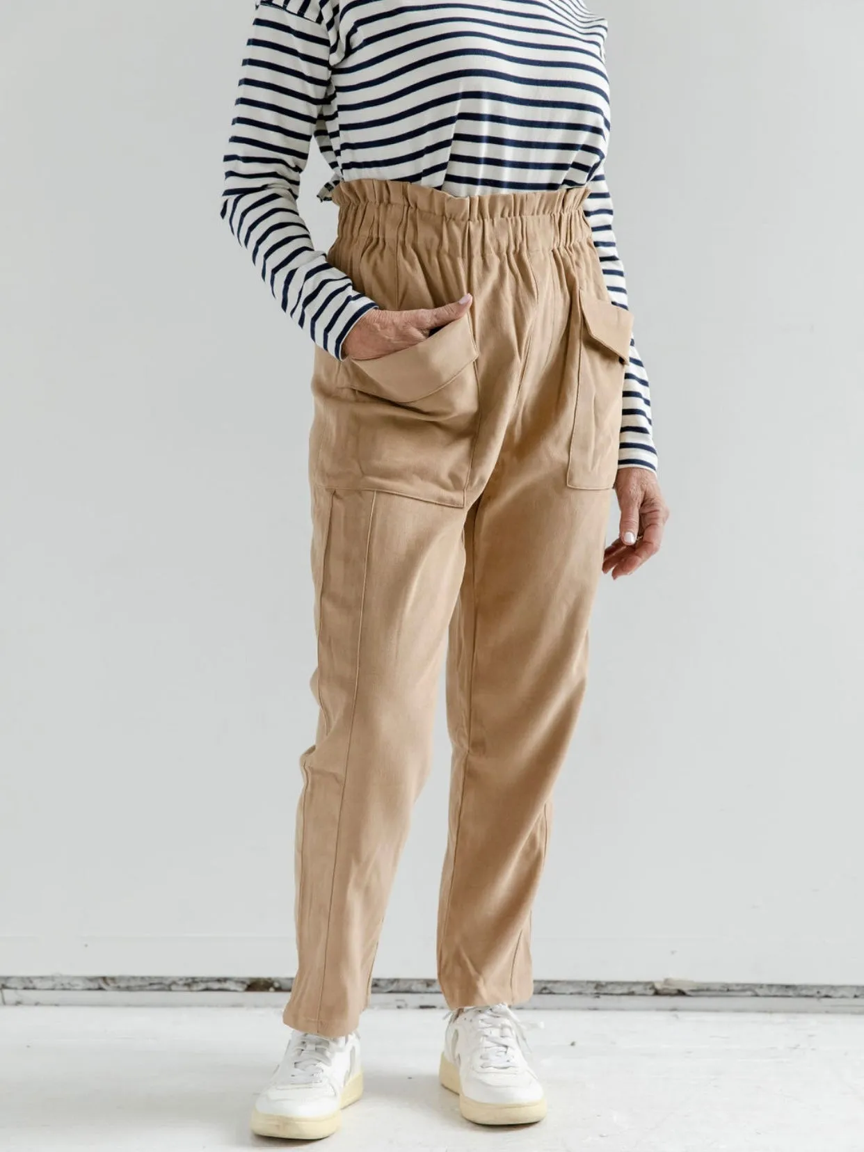 Stretch Comfort Khaki Weekender Pant