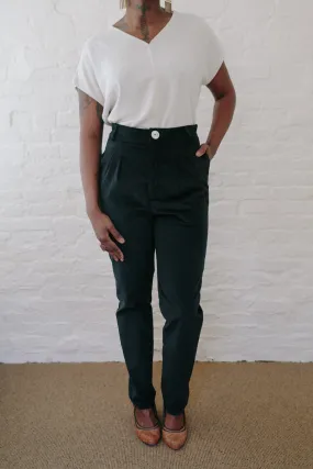 SmoothZipClosure Long Perfect Pant in Black Velvet