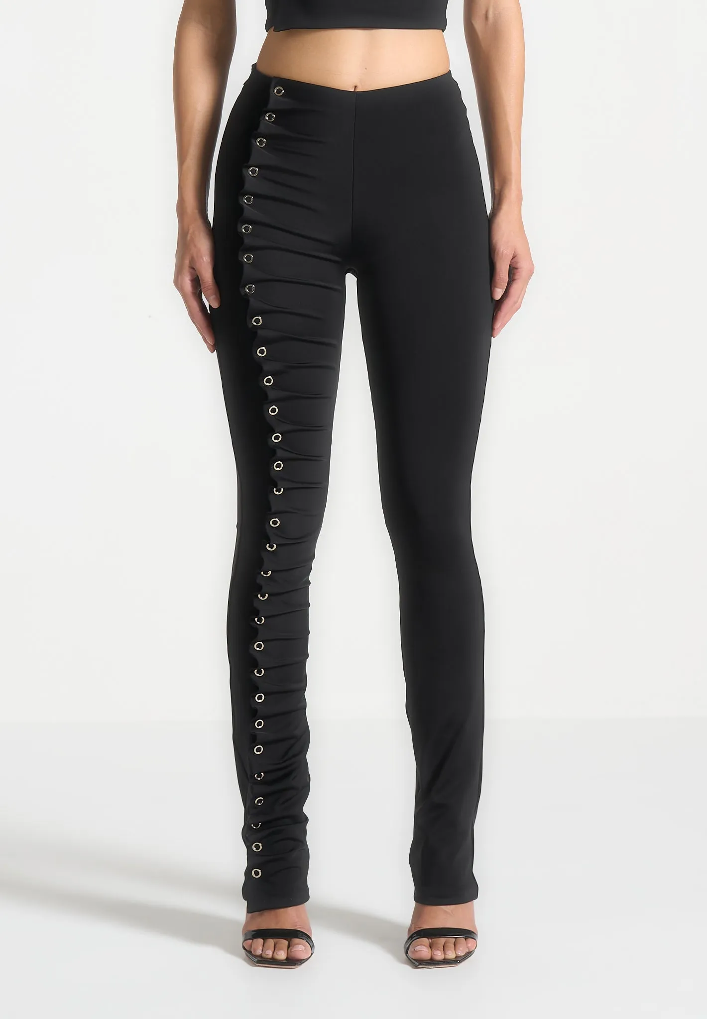 Ultra Stretch Eyelet Detail Tacked Leggings - Black