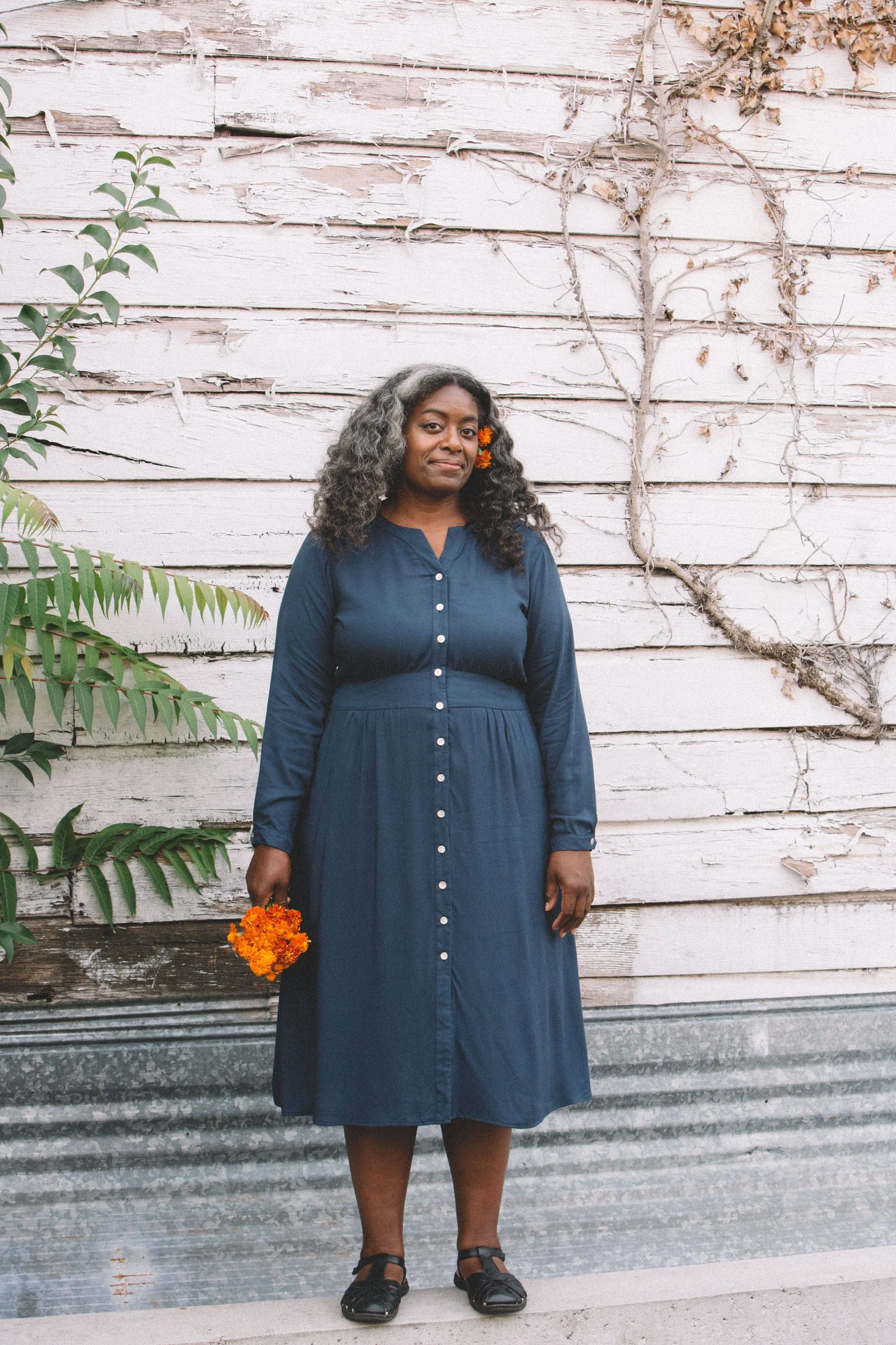 Basic Mood Vera Dress in Navy Challis