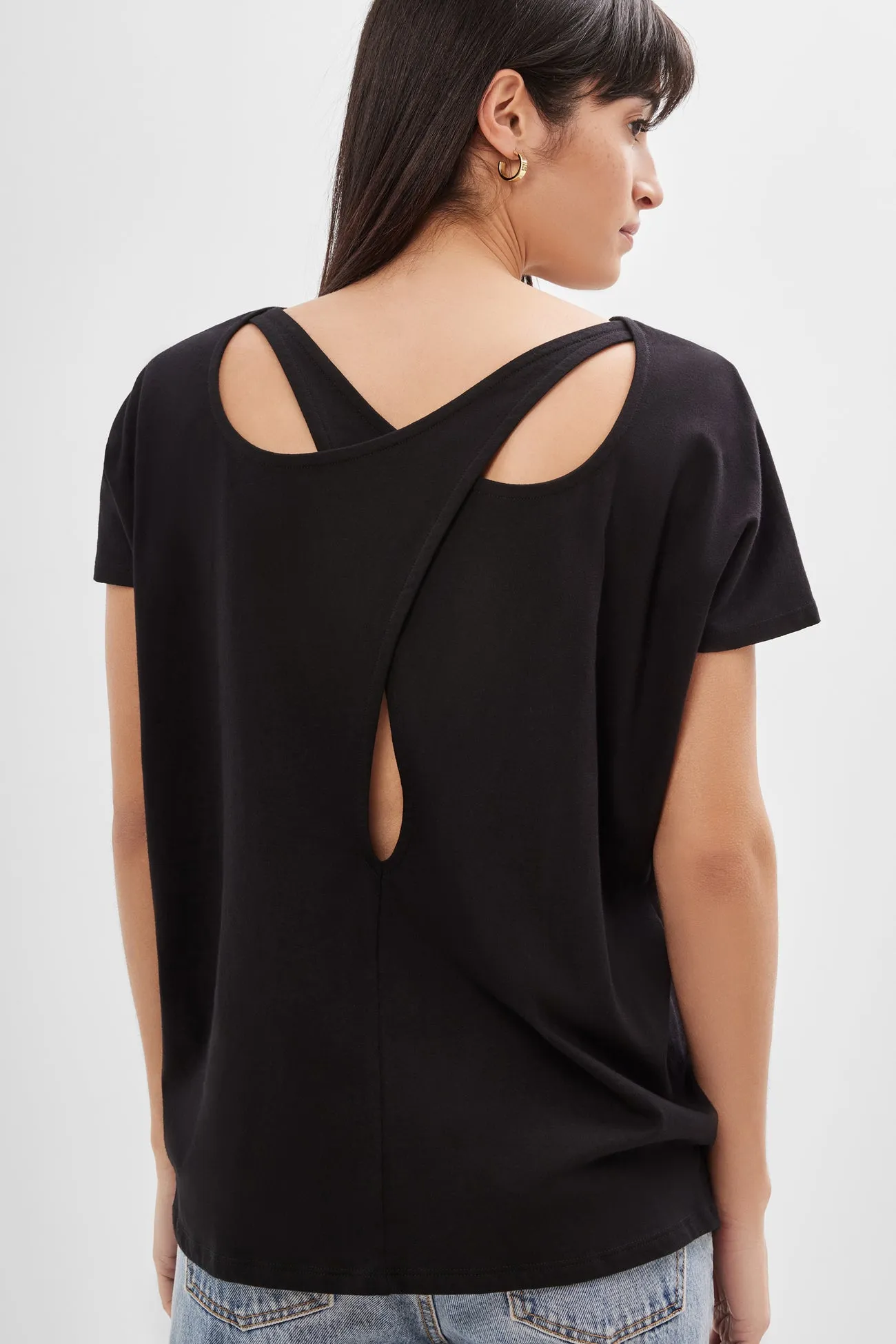 AntiPillingSurface Curved Hem Felix Top