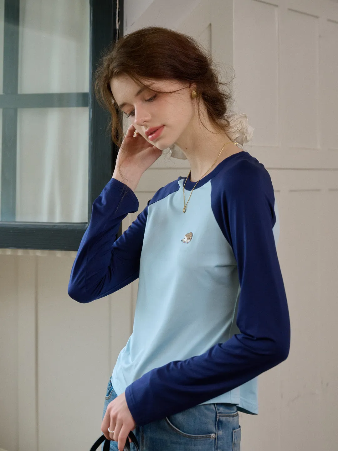 ??Final Sale??Abby Round Neck Embroidery Top