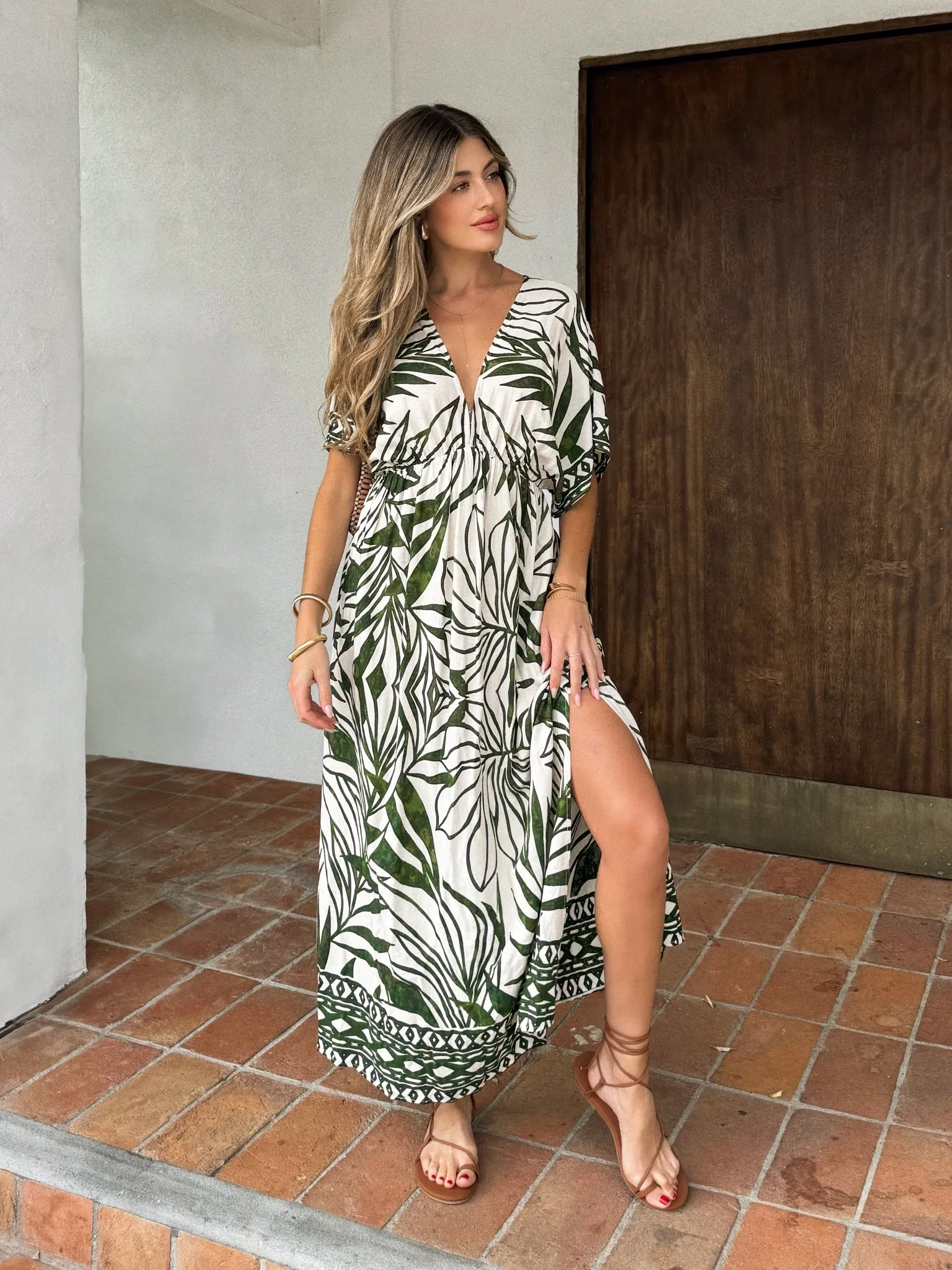 Tanner Linen Maxi Dress - Final Sale Street Ready Weekend Look