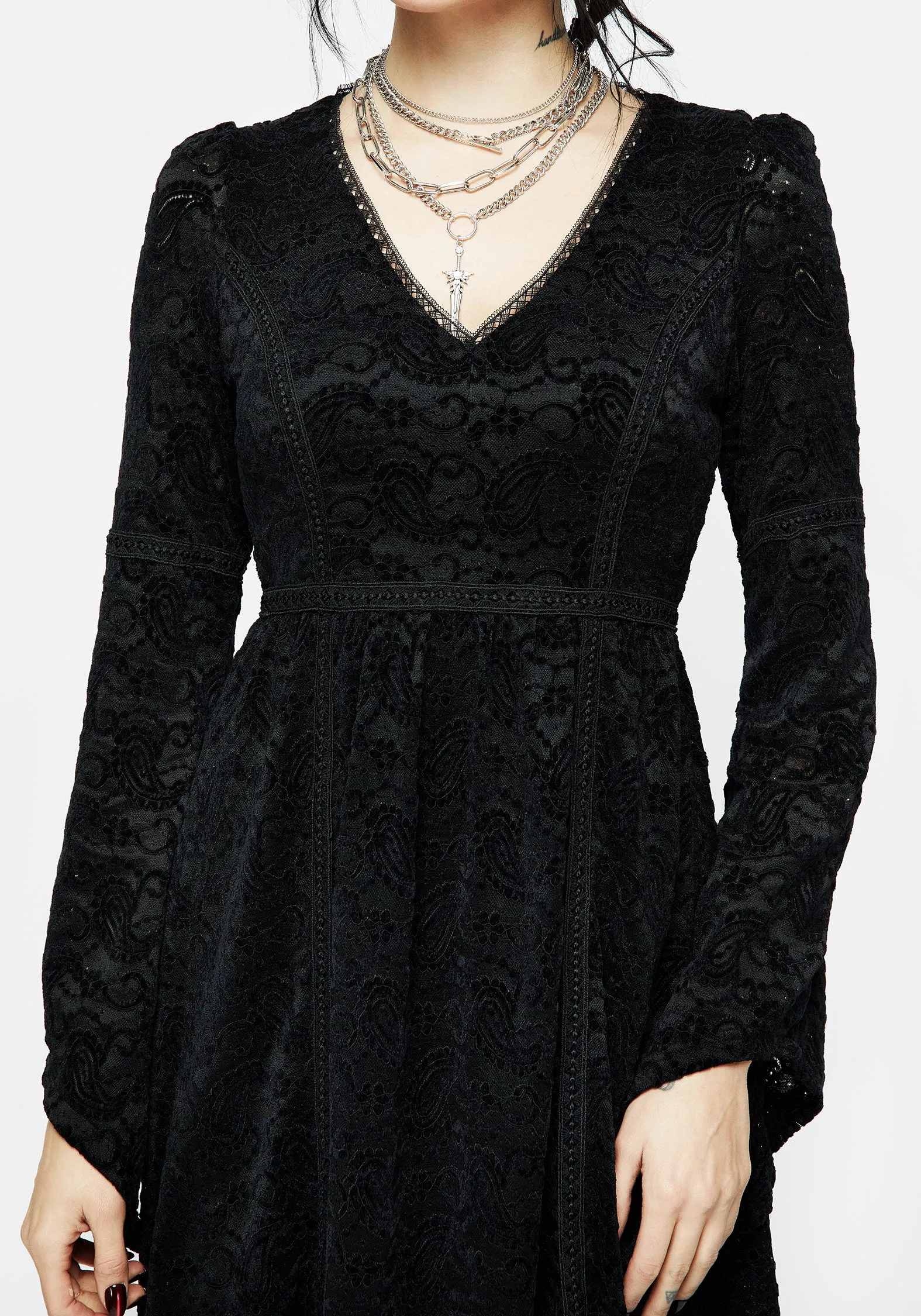 Chilly Day Layers Crisp Detail Perception Lace Maxi Dress