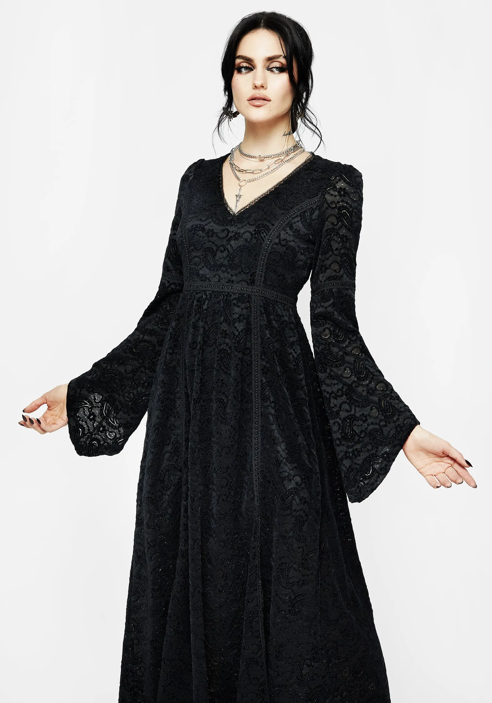 Perception Lace Maxi Dress Relaxed fit wear