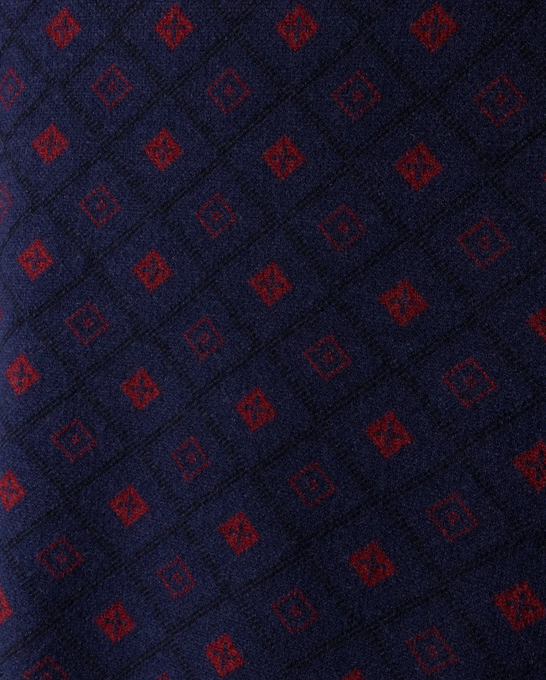 Lightweight Construction Timeless and Chic Cobbler Jacquard Knit Vest