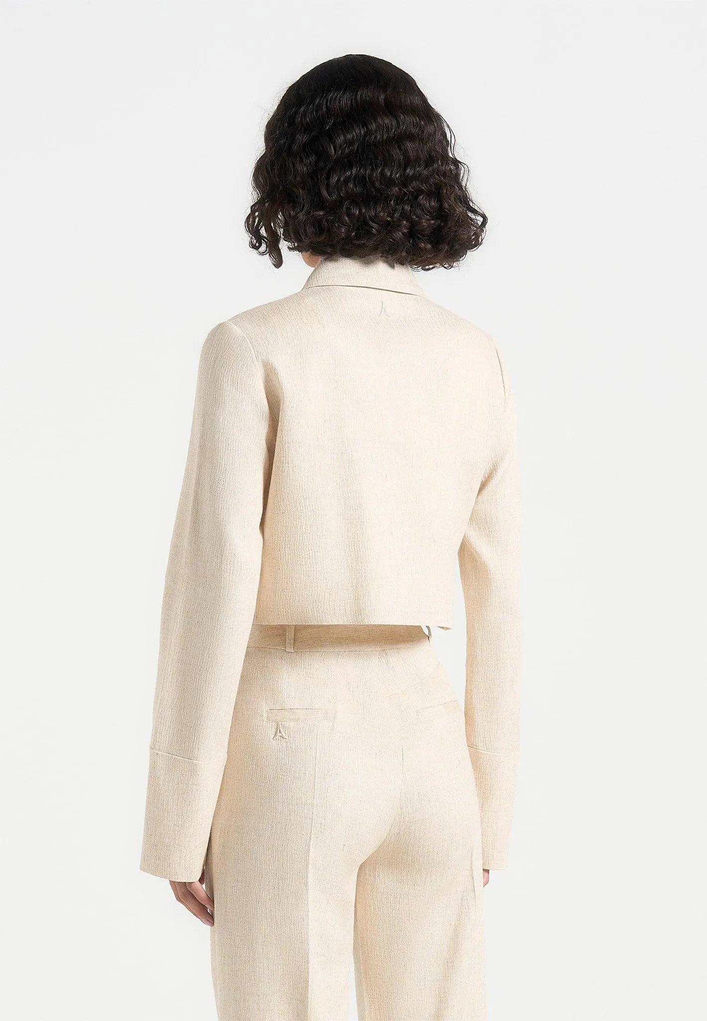 Florine - Linen Pintuck Cropped Shirt - Natural proper length Cozy and Fashionable