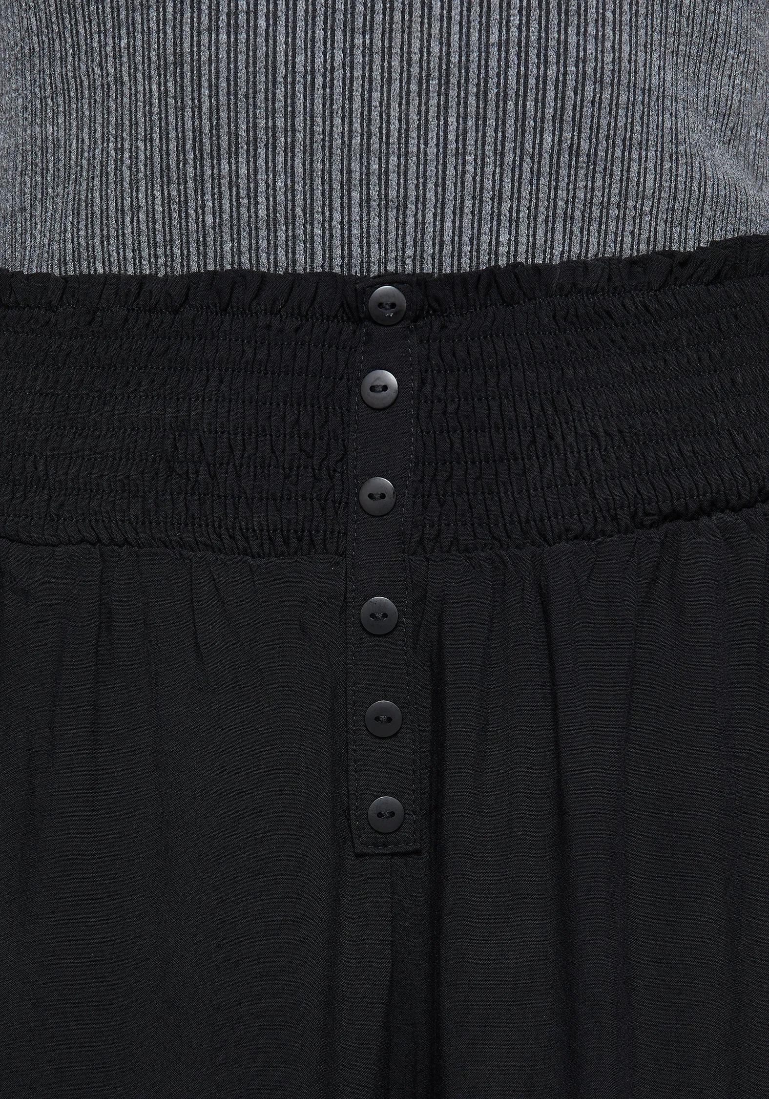 Light Outfit Elegant Flow Dusk Flowy Trousers