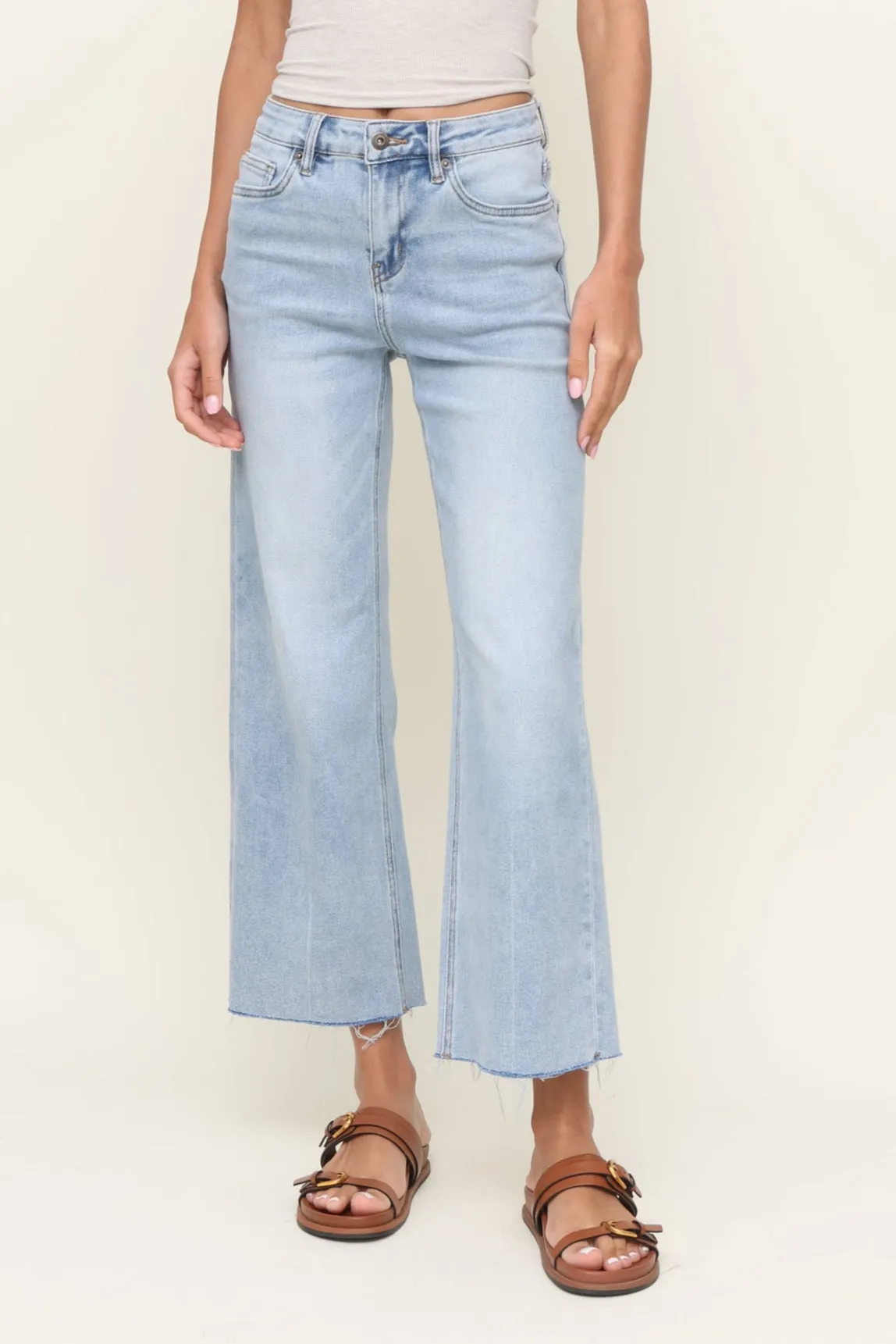 Fashionable Waist Air Circulation High Rise Wide Leg Raw Hem