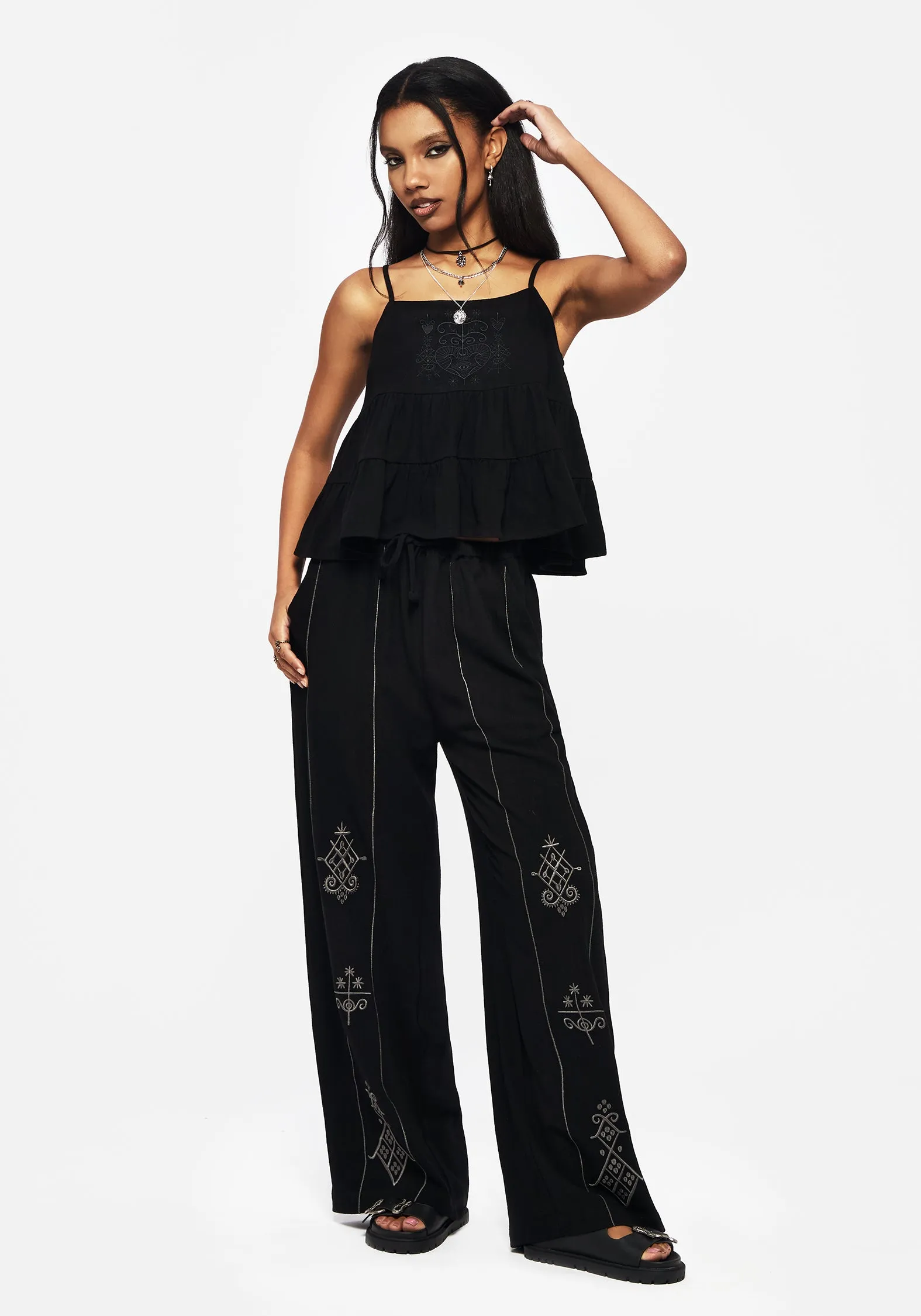 Cordata Linen-Blend Embroidered Tiered Cami Top - Black BreathableMeshPanel Fashionable Tank