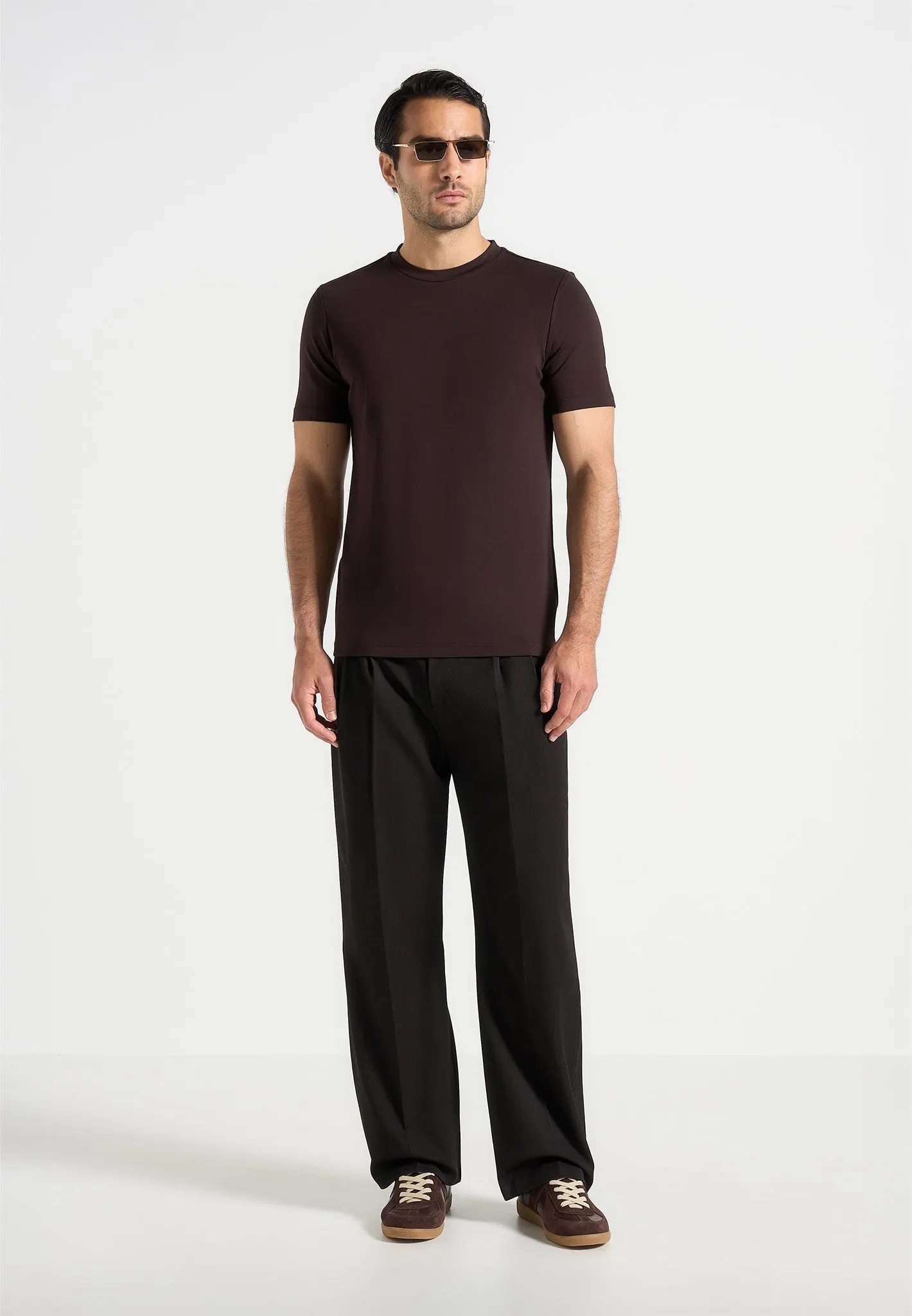Sustainable Dye Process V-neck style Armand - Fitted Luxe T-Shirt - Brown