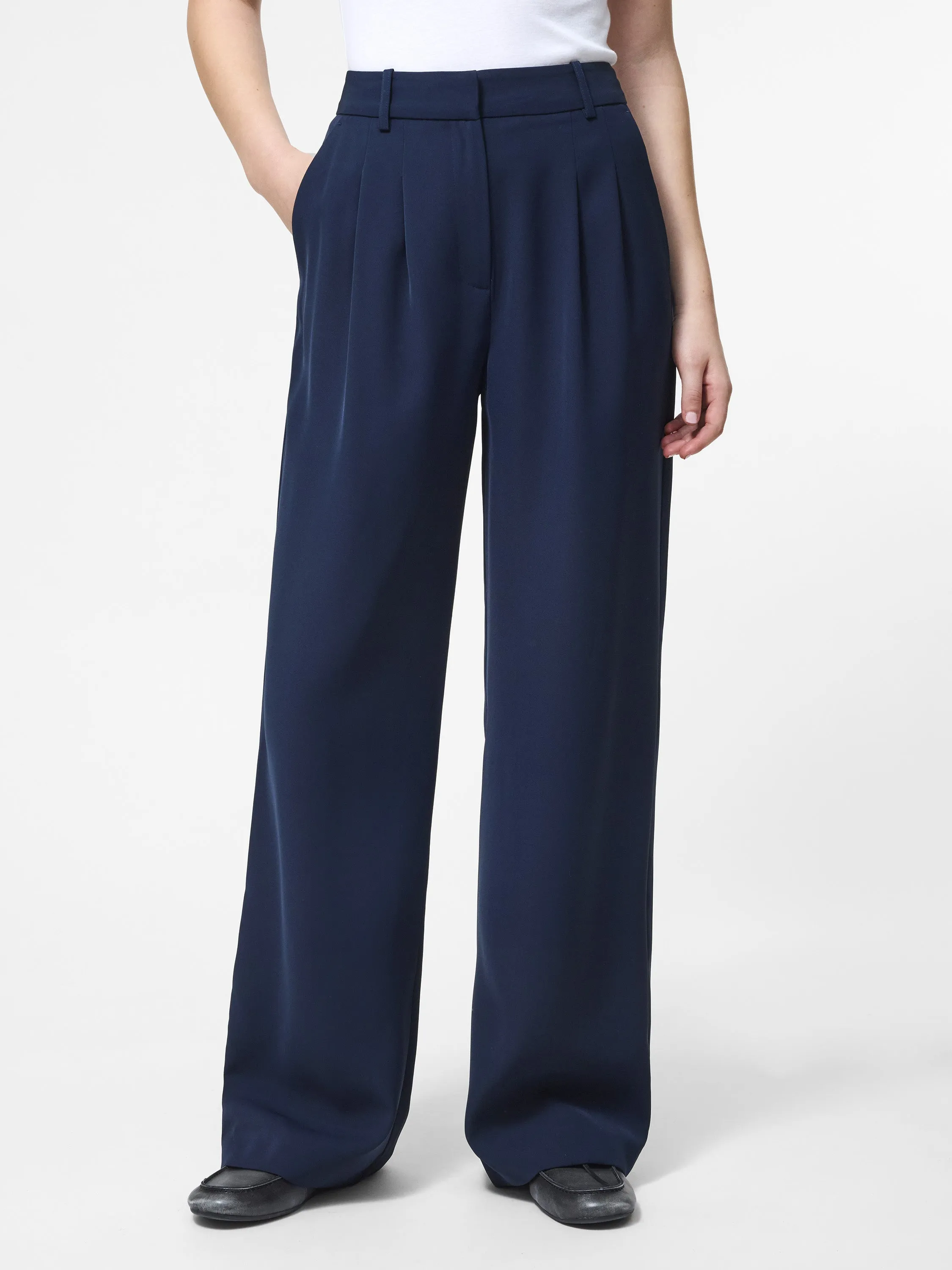 Harry Suiting Trousers Easy Care Fabric Finish Durable Construction