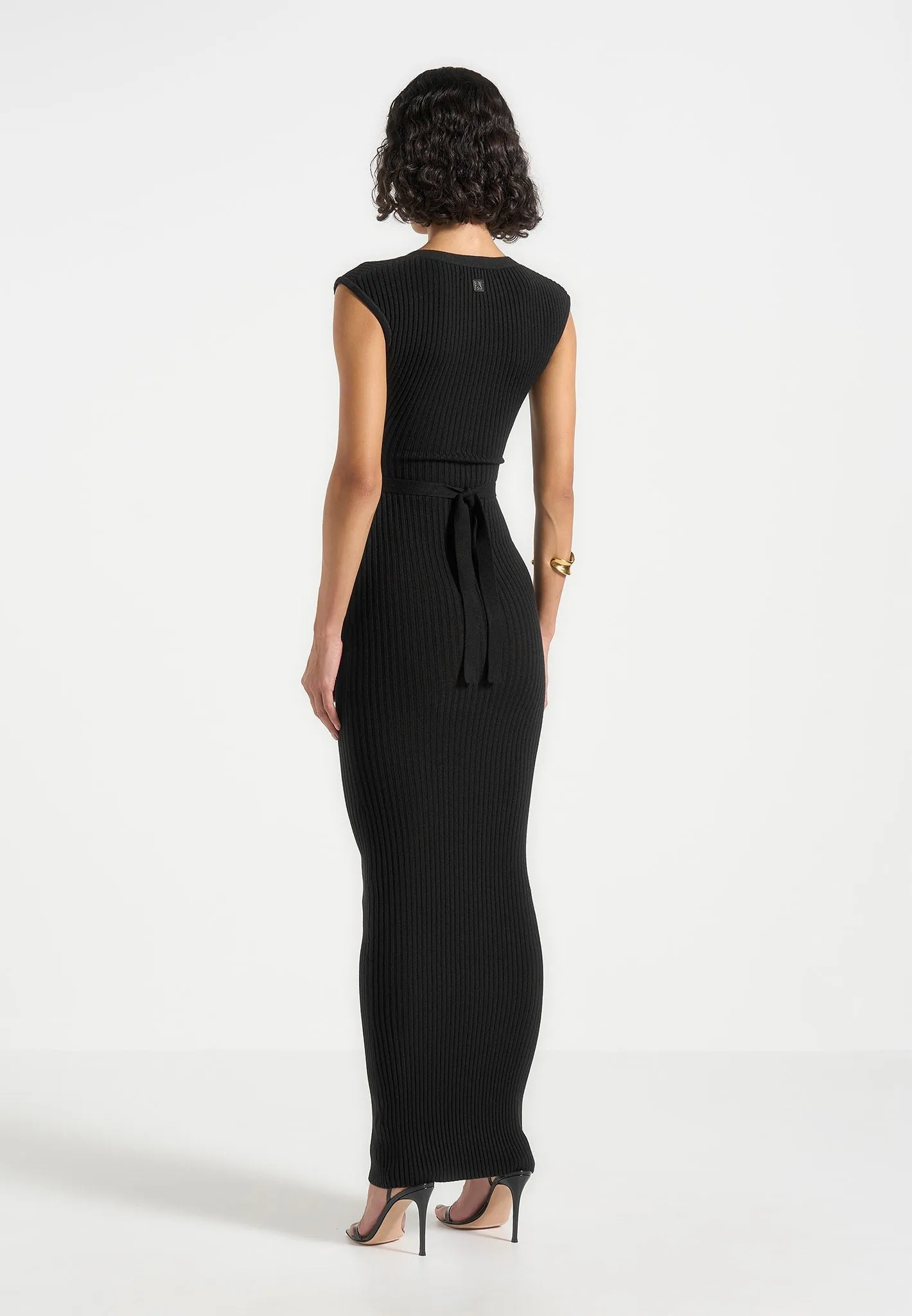 Helene - Knitted Midaxi Dress with Belt - Black Trend Detail