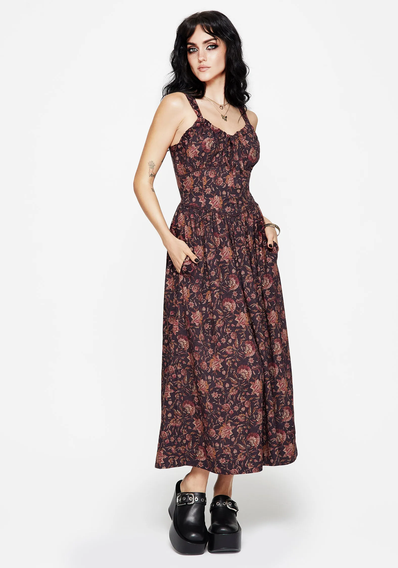 Hot Now Skye Shirred Back Midaxi Dress