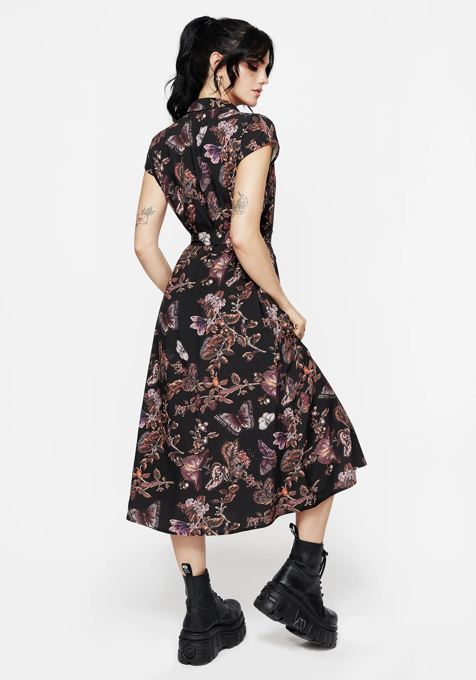 Simplistic Mood Weekend Feel Eloise Floral Butterfly Print Button Up Midi Dress