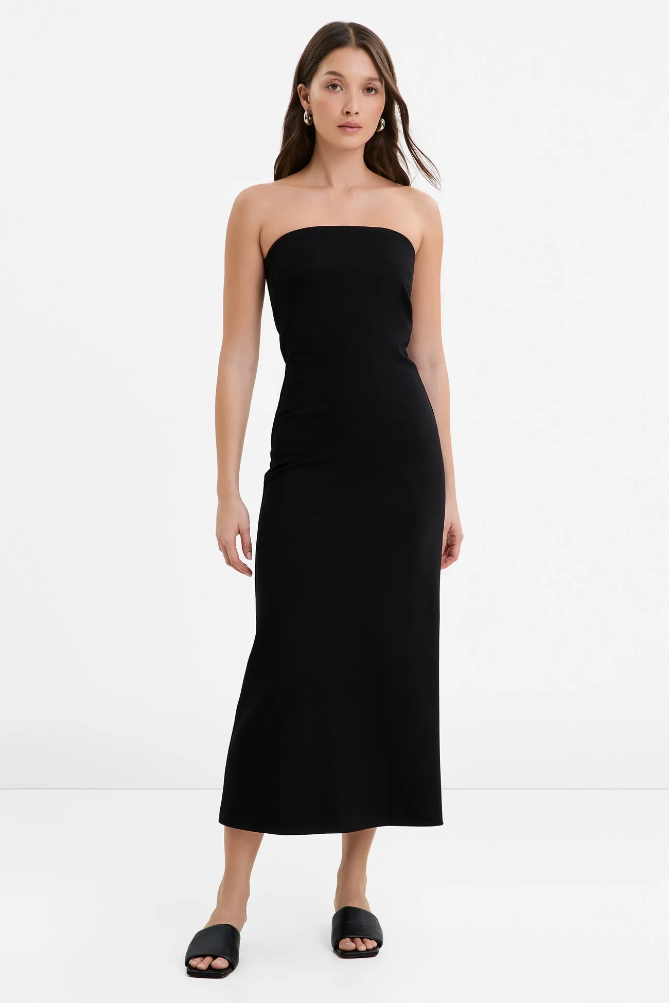 Soft Contour Polished Details Alba Dress