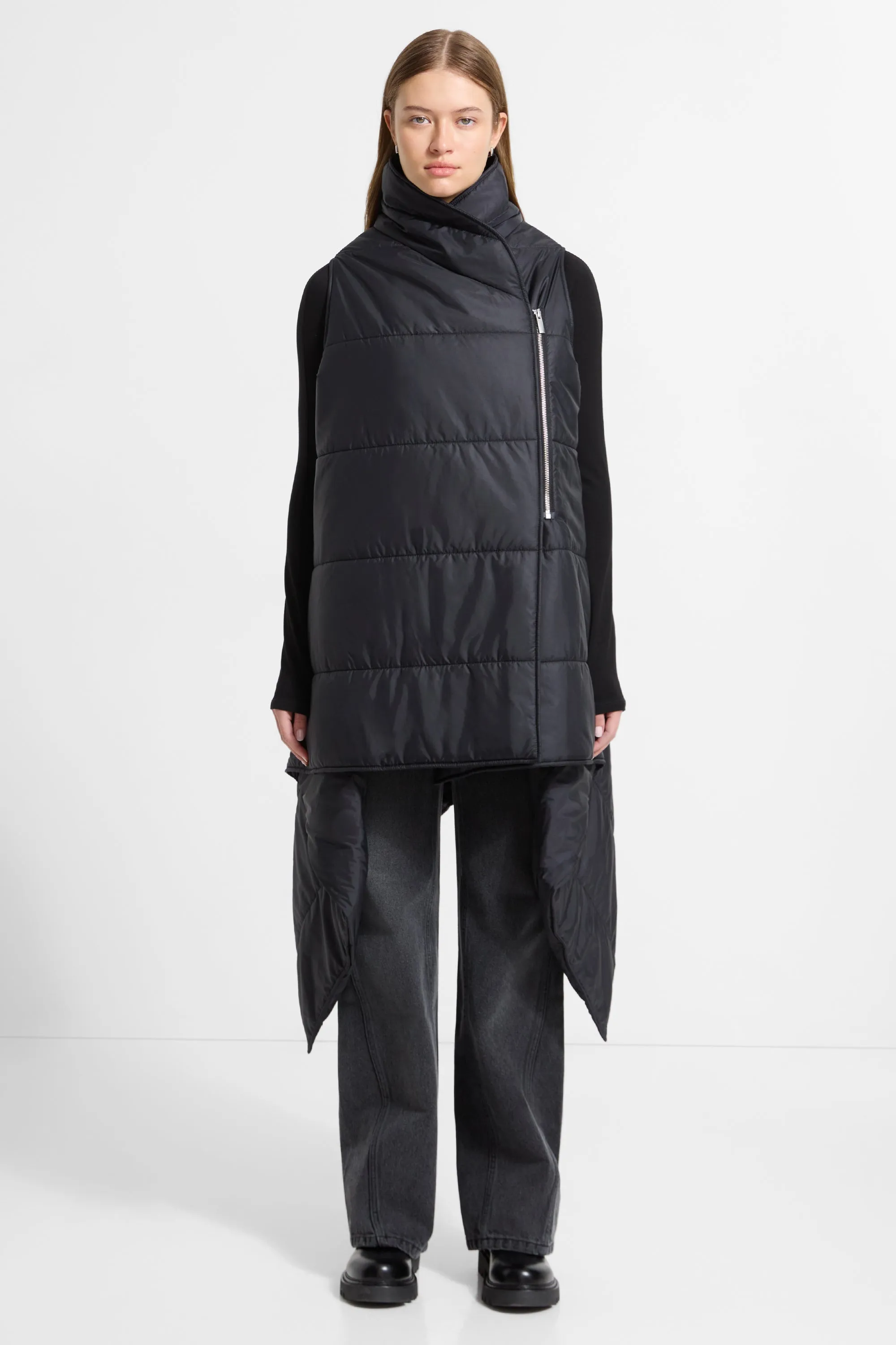 Fashion Trend Light Activated Cooling Kaja Puffer Vest