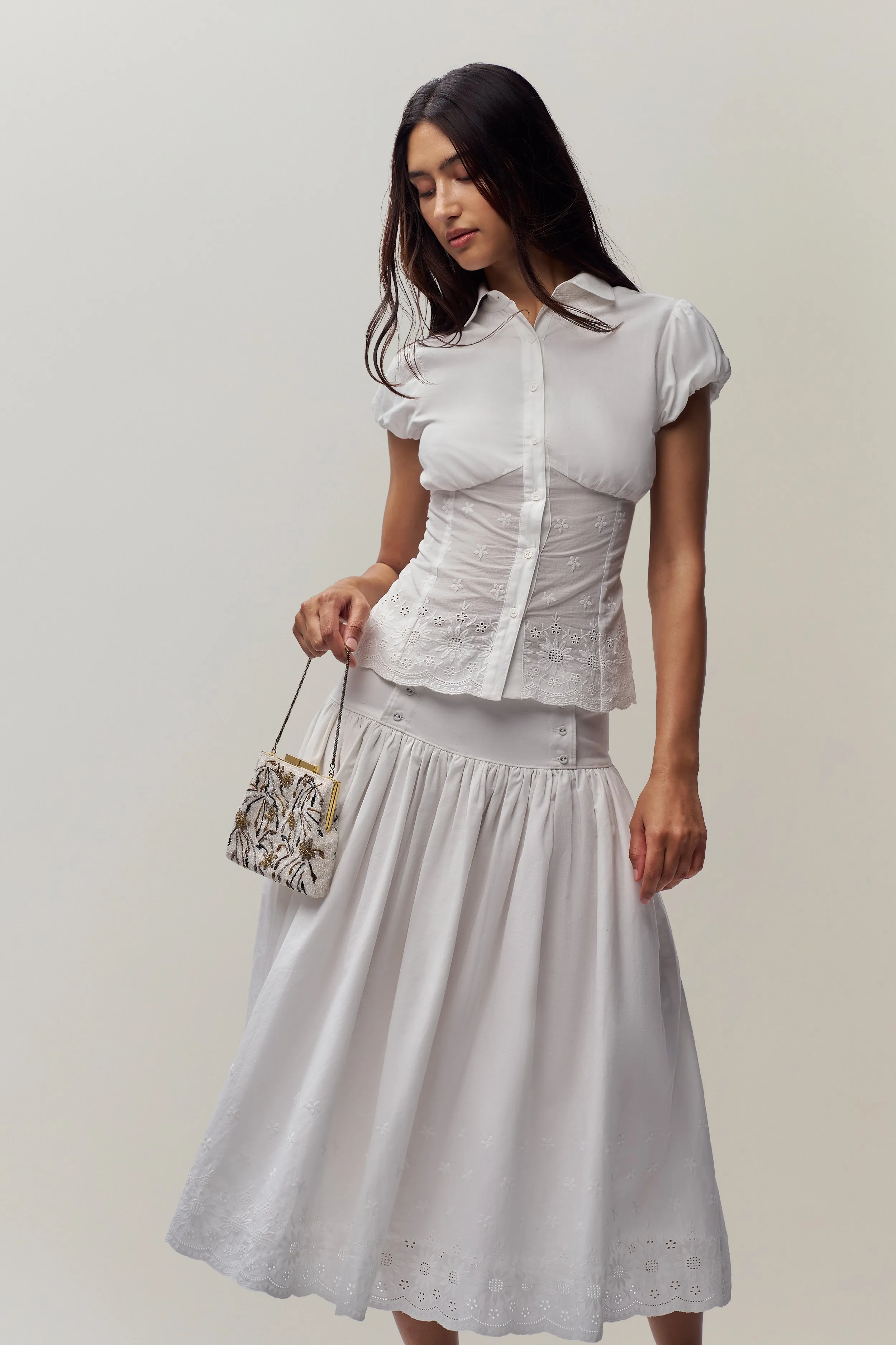 Thermal Insulation Layer Rinka Embroidered Blouse