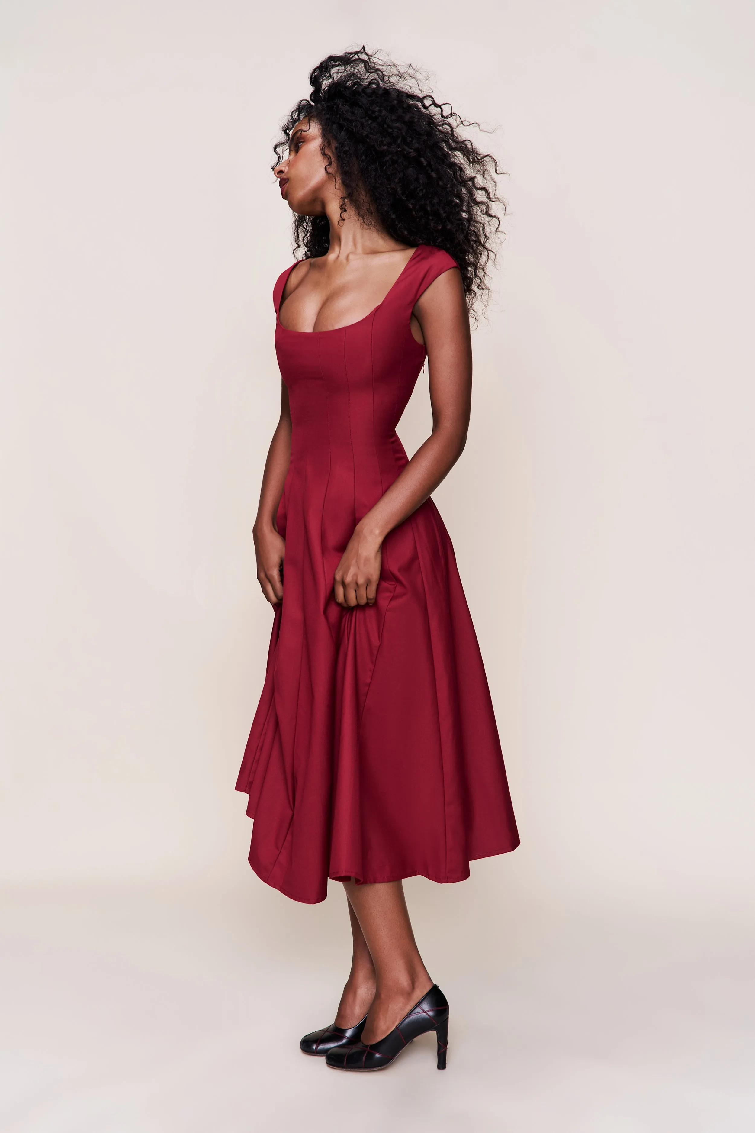 Leila Dress Park Bench Flattering Silhouettes