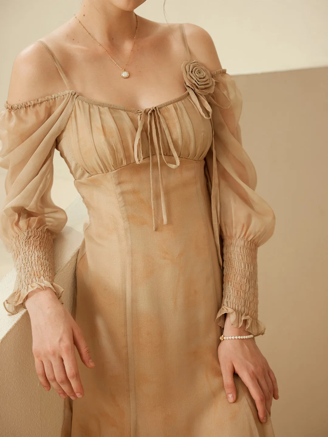 Aadhya Elegant Square Neck Balloon Sleeve Dress Light Silhouette