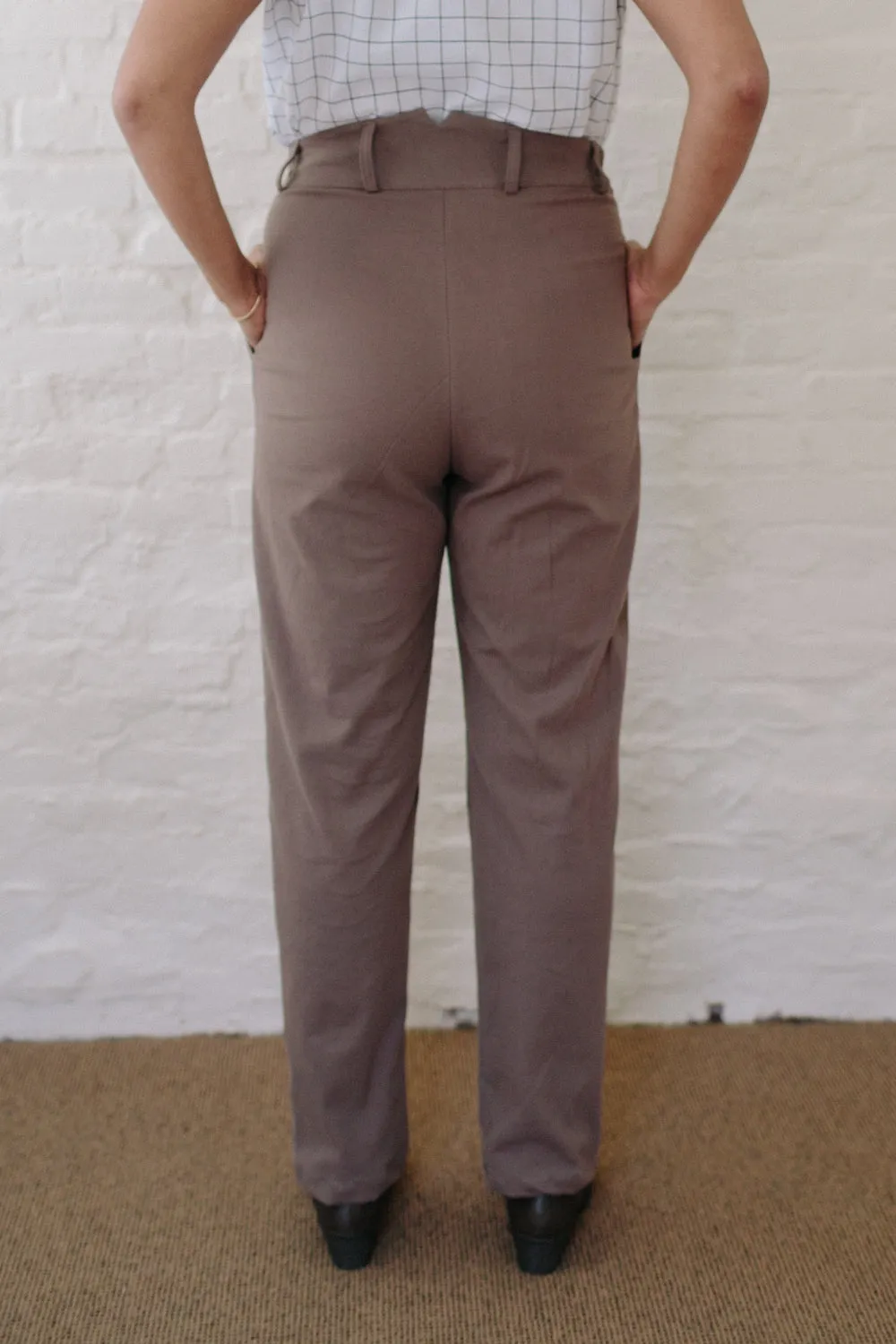 stain guard Commuter Ready Long Perfect Pant in Lavender Gray