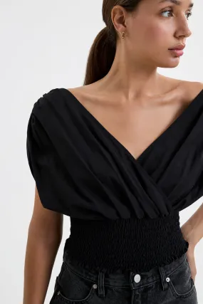 AntiStaticLining Unstructured Silhouette Signe Top