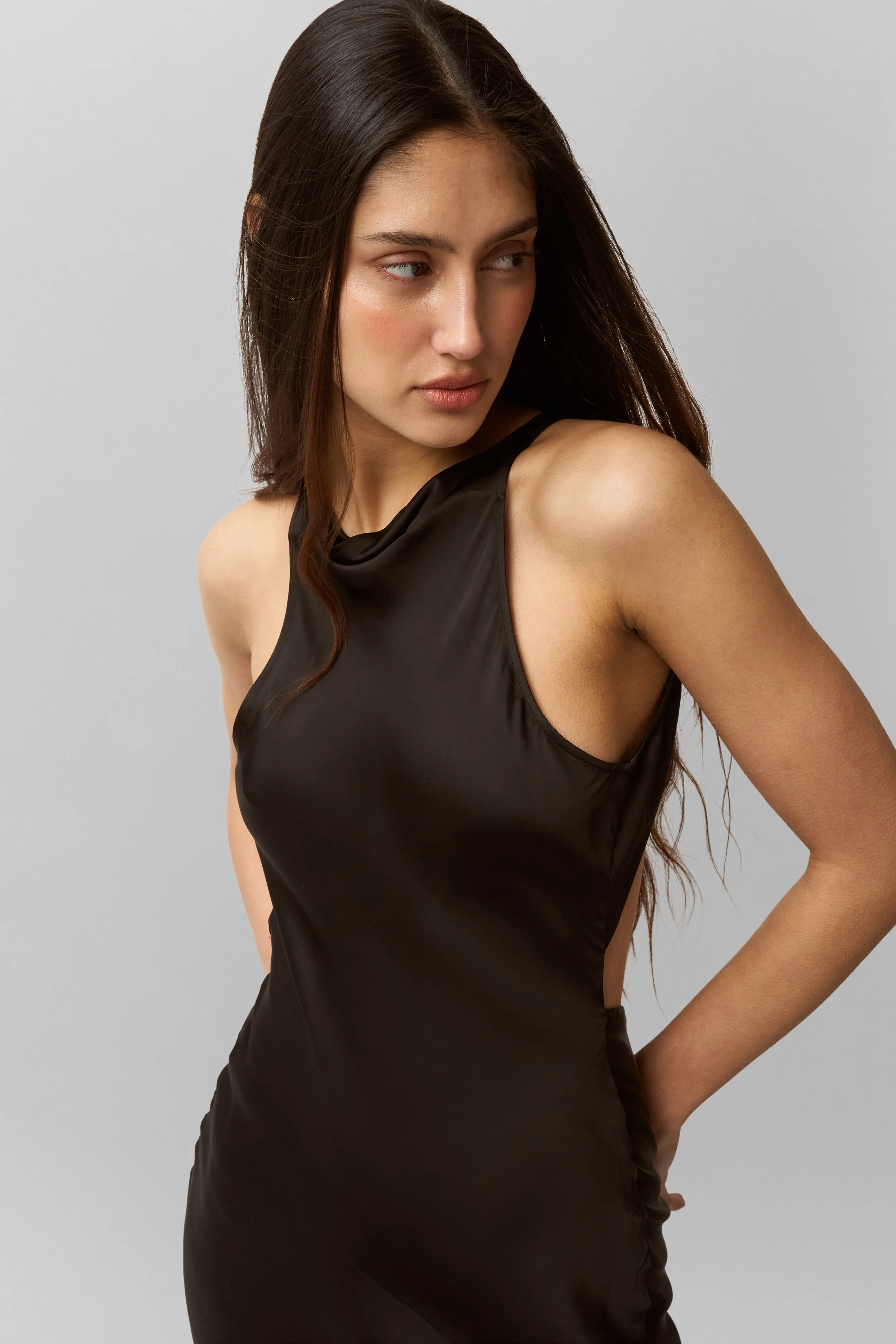 Lina Midi Dress Versatile midi for travel