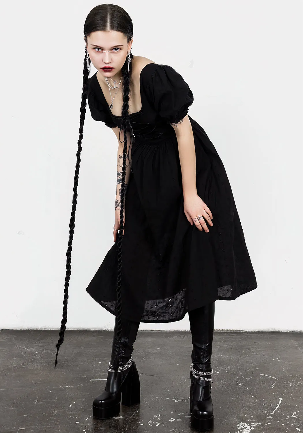 Litha Lace Up Broderie Midi Dress Simple Shape Tiered-Skirt