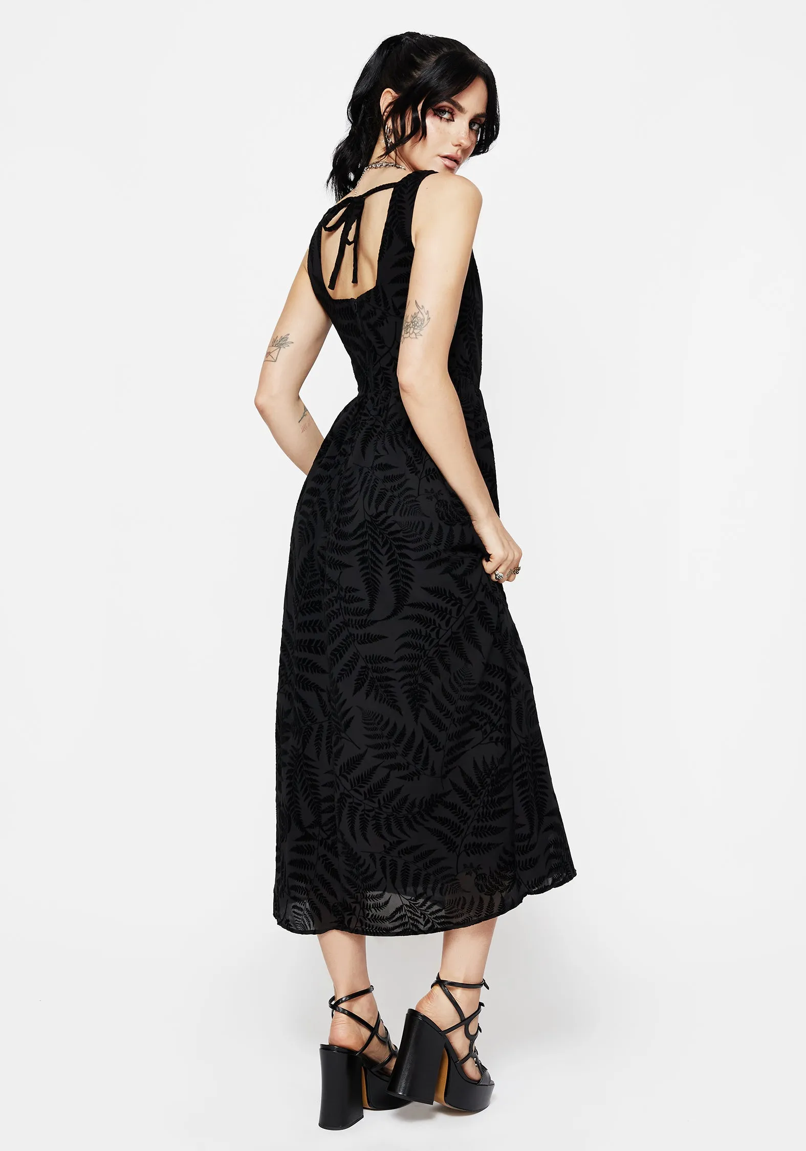 Fall Mood Evening Look Lunafern Fern Print Cami Midaxi Dress