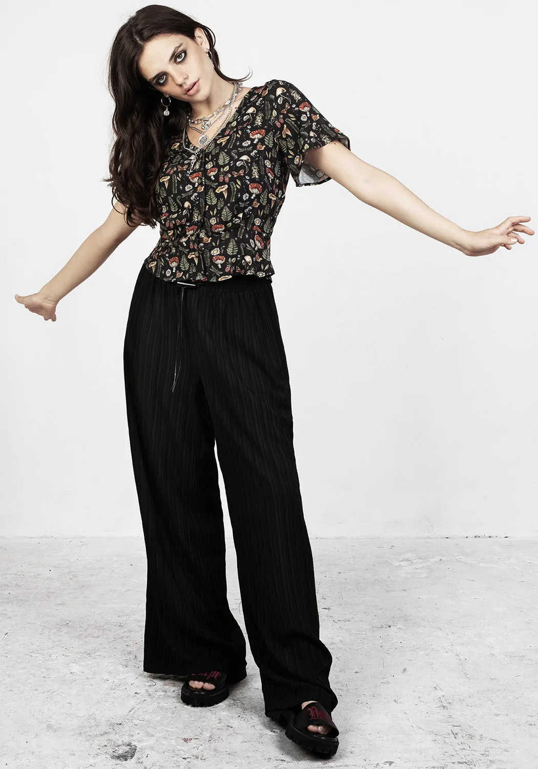 TemperatureRegulating Luthien Button Up Top