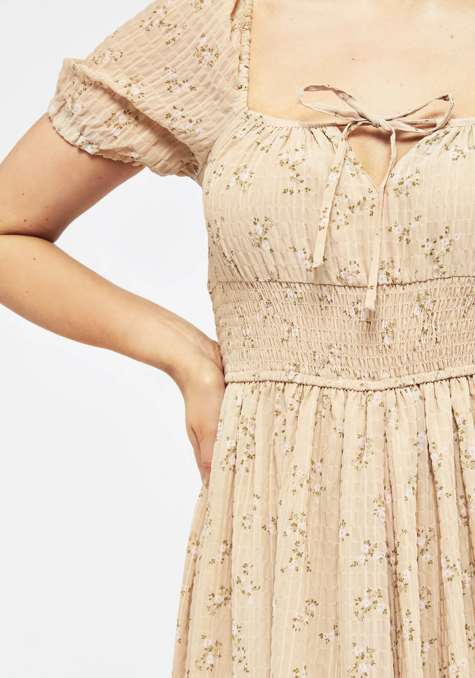 Trendy pick Tabitha Floral Print Chiffon Handkerchief Hem Midaxi Dress