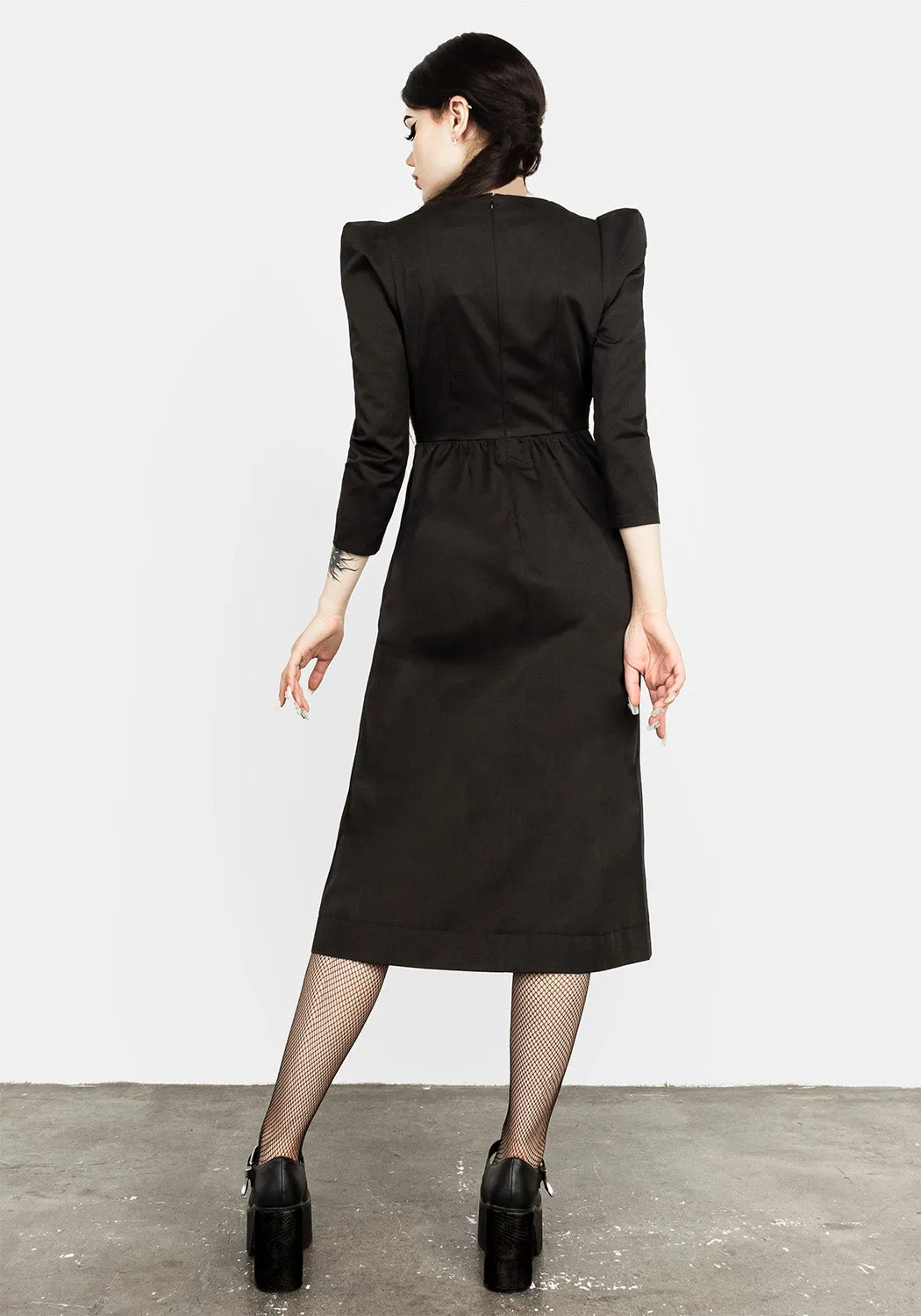 Smooth Detail Tasteful Detail MAGDALENE MIDI DRESS