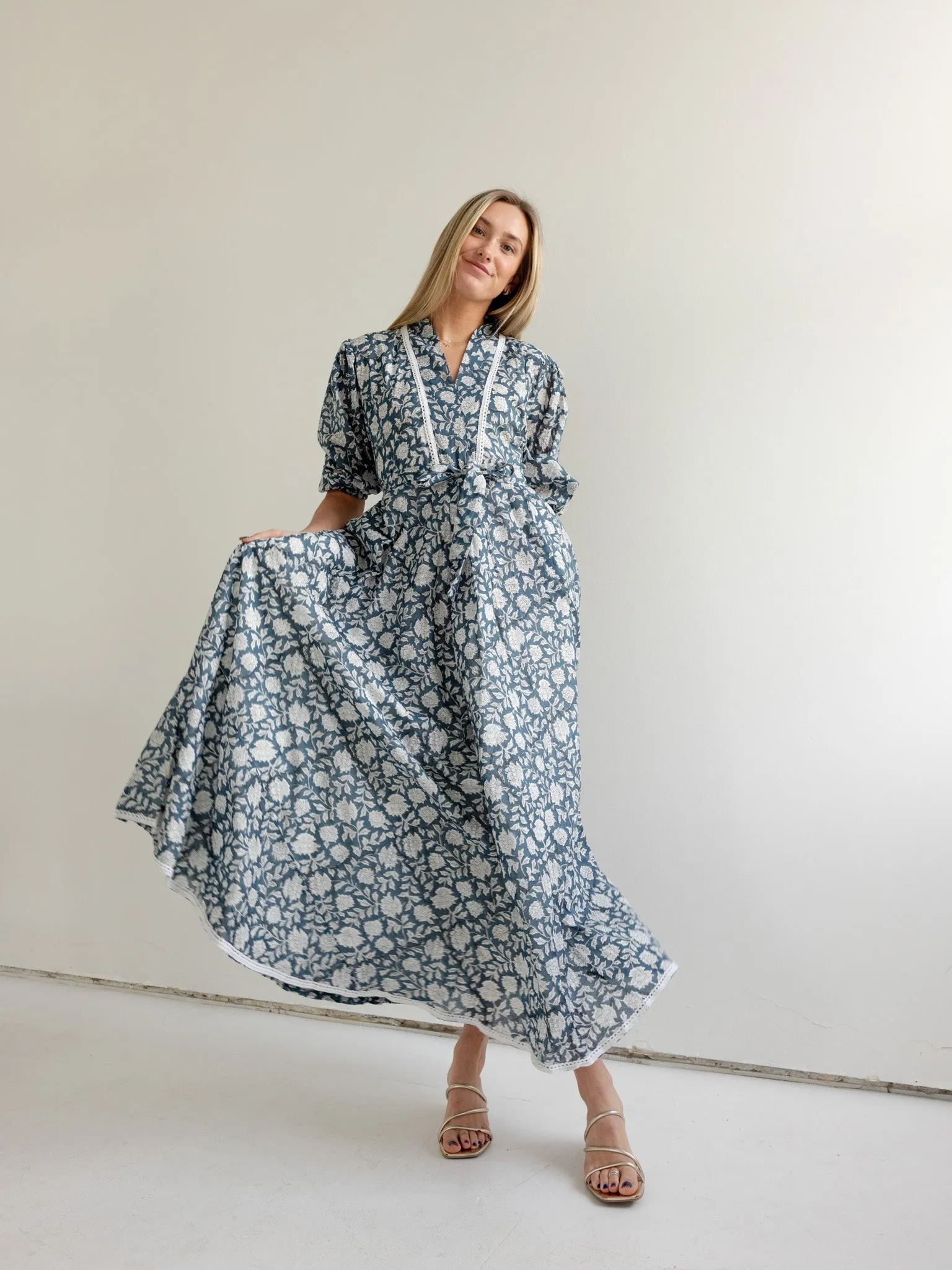 Versatile Layer Wear Cozy Texture Maison de Frdric - Cassis Dress