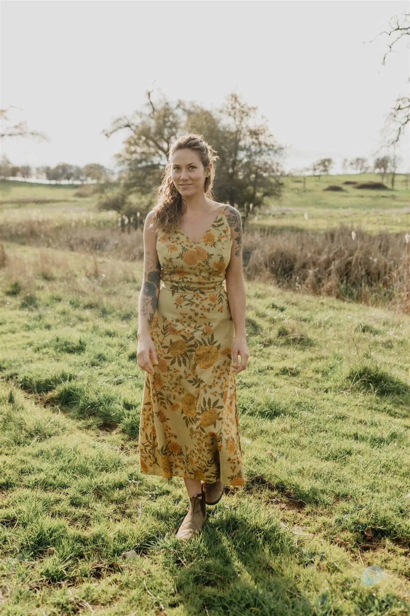 Meadow Dress in Mustard Marigold Linen Contrast-Lining Urban Mood