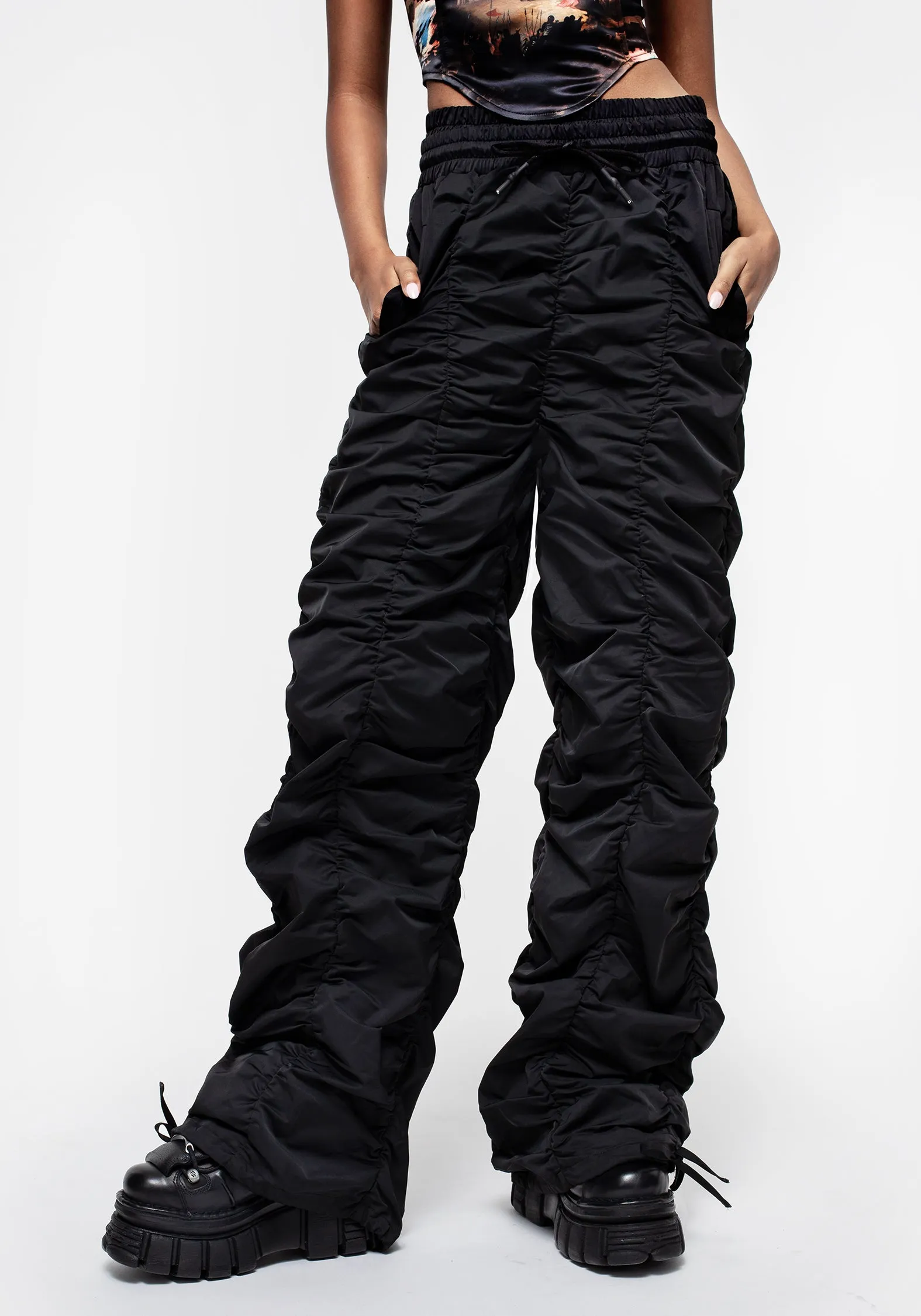 Airy Feel Shockwork Ruched Wide Leg Trousers