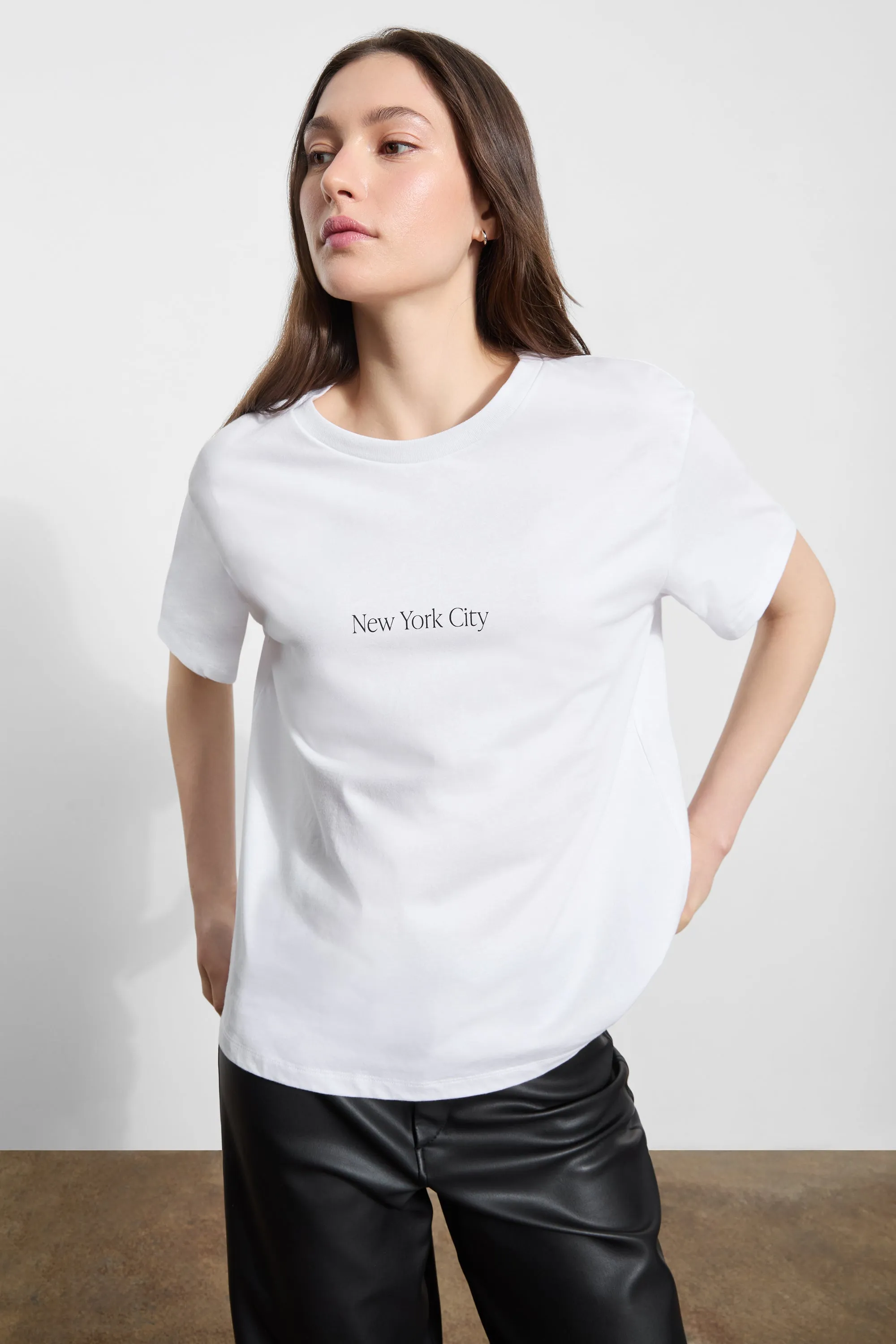 Minimalist NYC Tee Non Toxic Materials