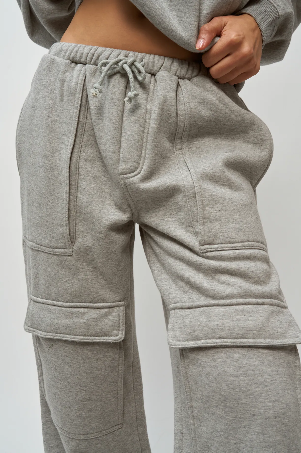 Fleece Cargo Sweatpant Adjustable loop