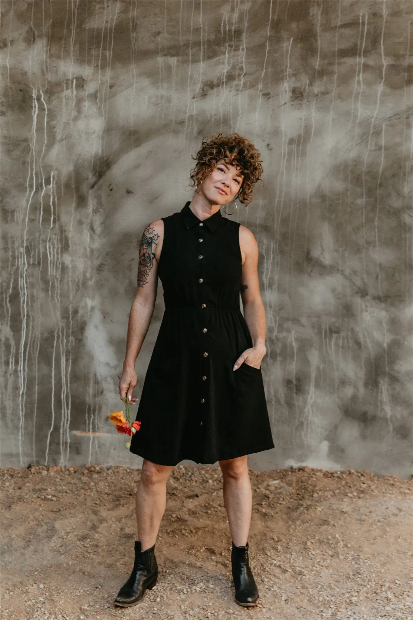 Mona Dress in Black Linen Romantic Mood Comfortable Fashion