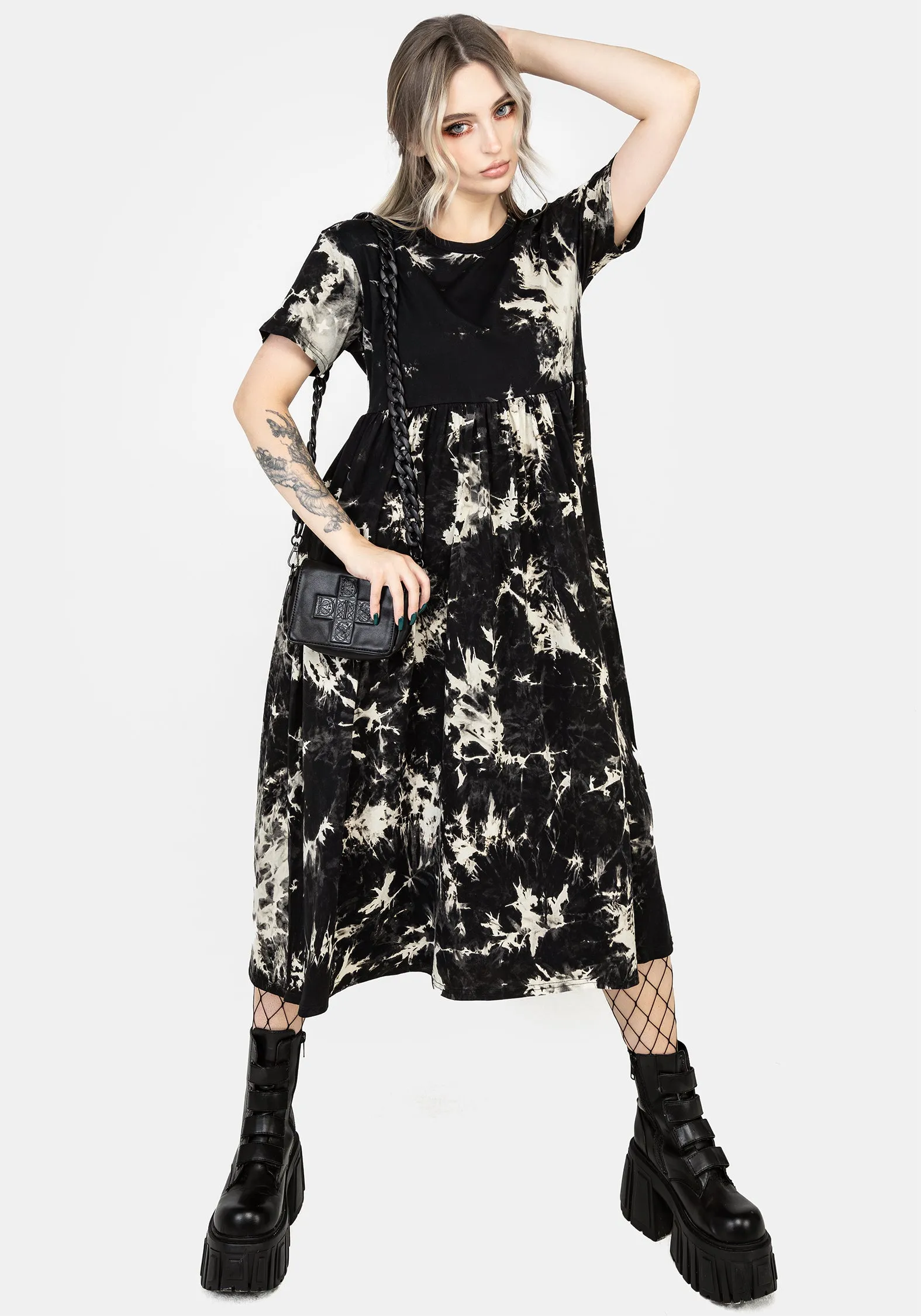 Moodswing Tie Dye Midi Dress Resort Stay Effortless Style