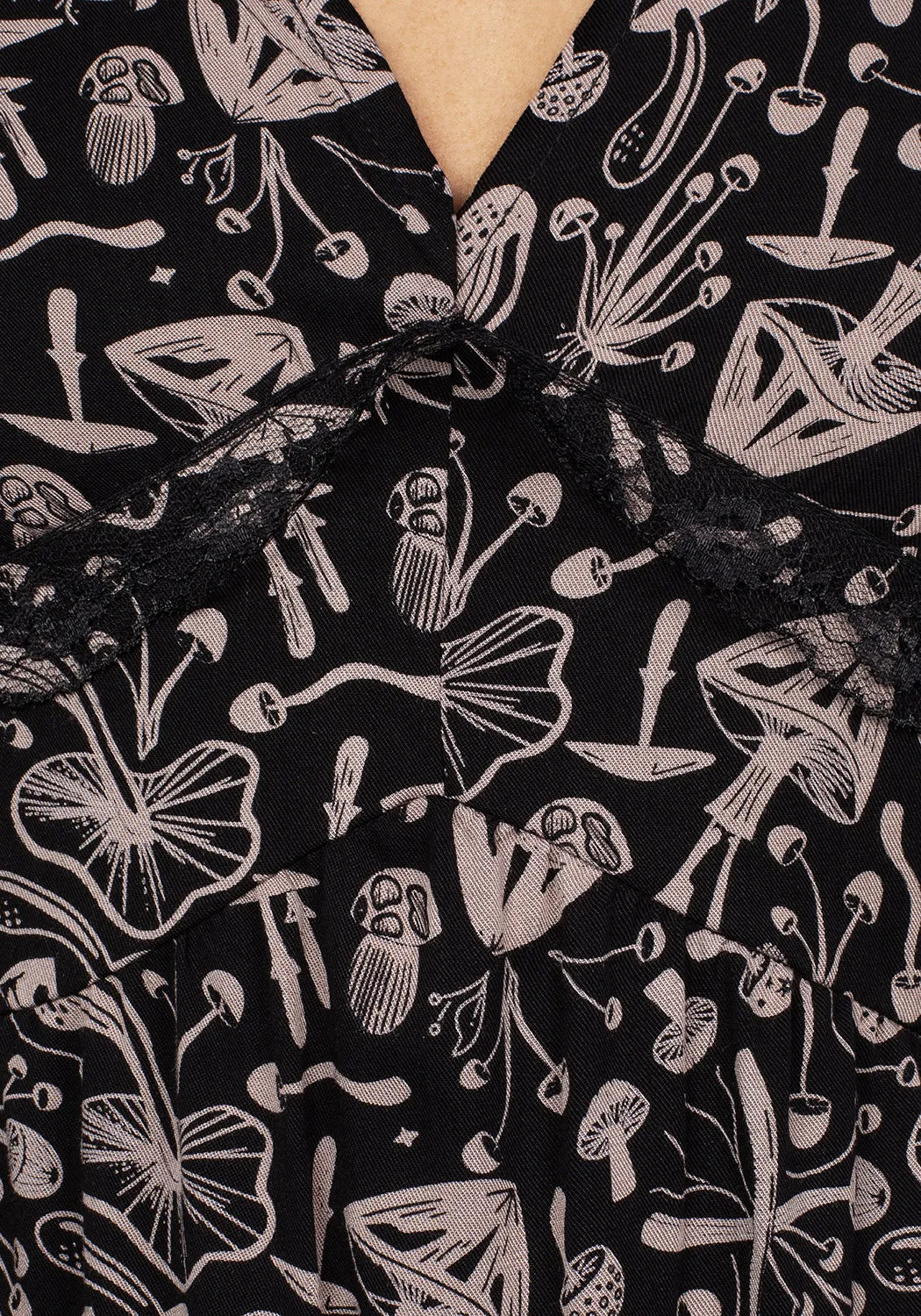 Mycophile Mushroom Print Mini Ruffle Dress UV-Resistant Light Fit