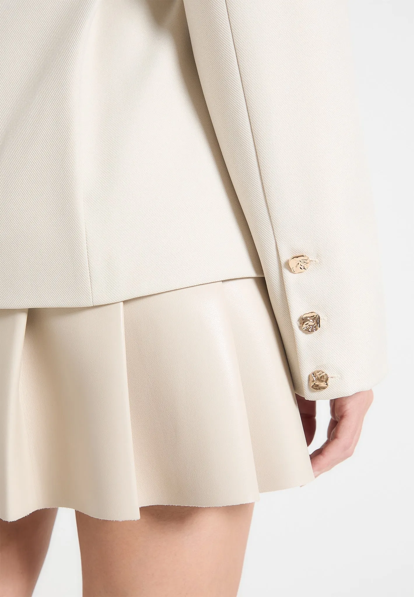 Nicole - Tailored Cinch Blazer Dress with Pleats - Beige Relax Draping Clean Outline