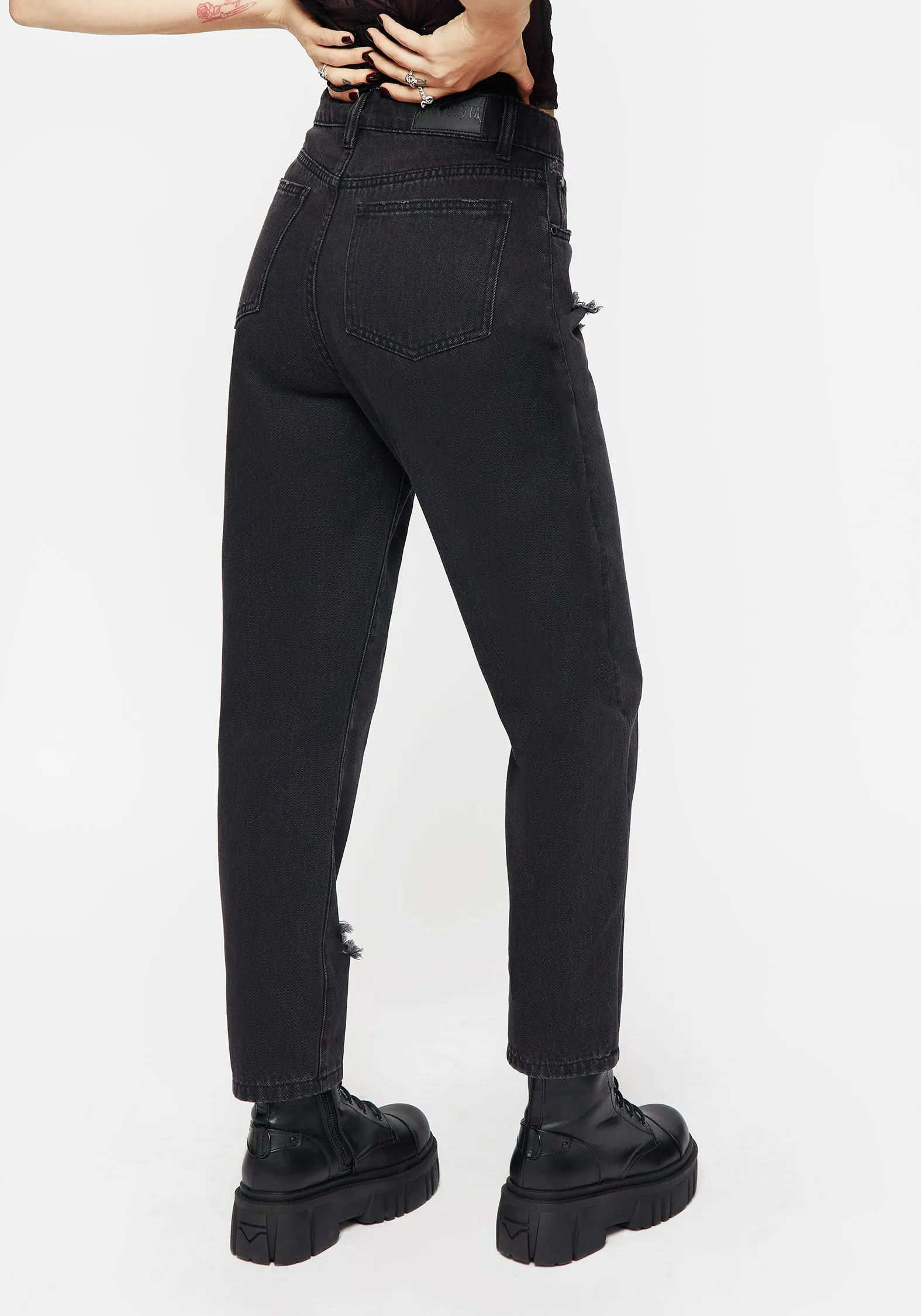 All Season Fabric Weight Daywear Fit Nirah Embroidered Distressed Mom Jeans