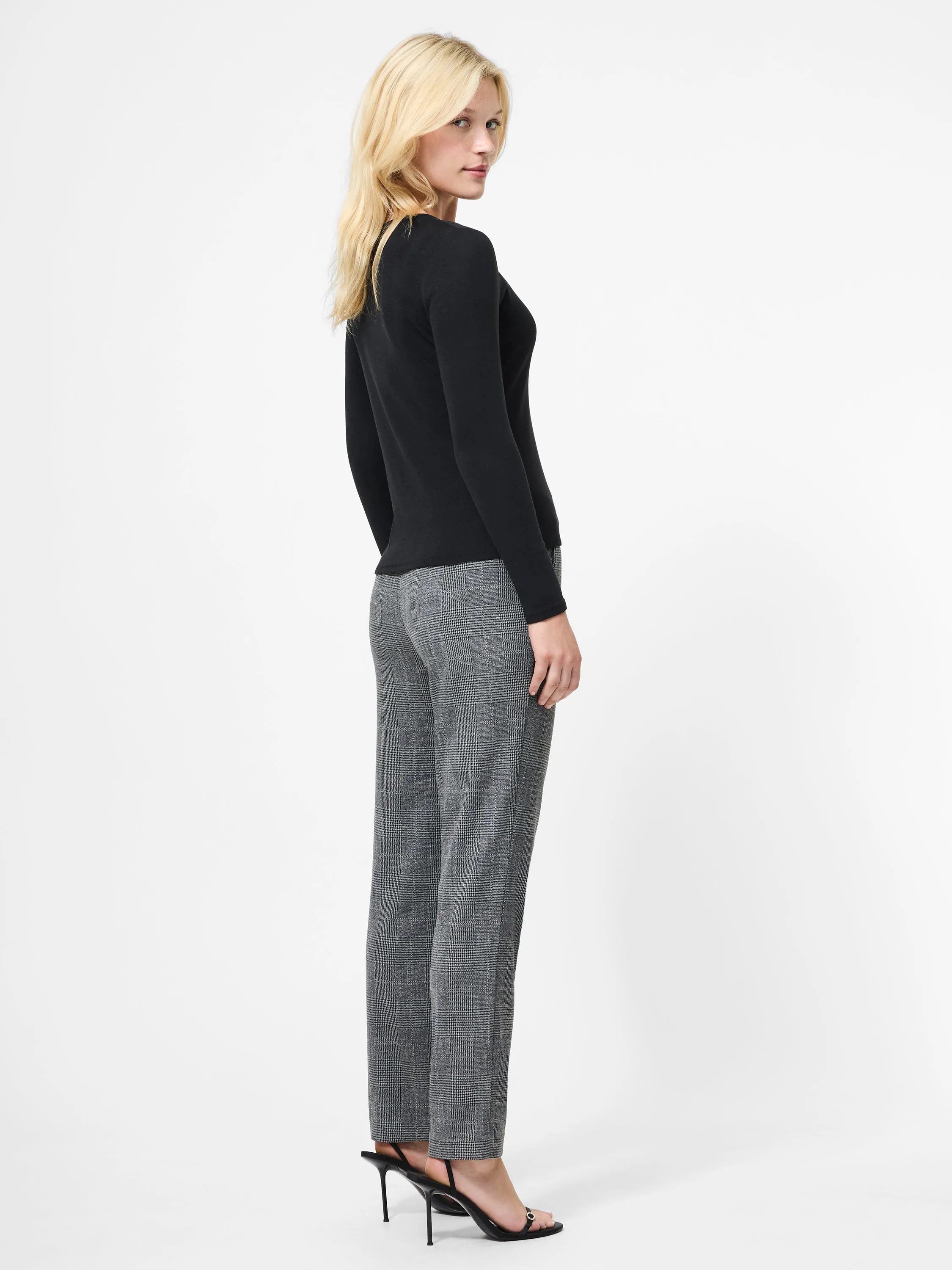 TaglessCollar Reeves Jersey Long Sleeve Tee