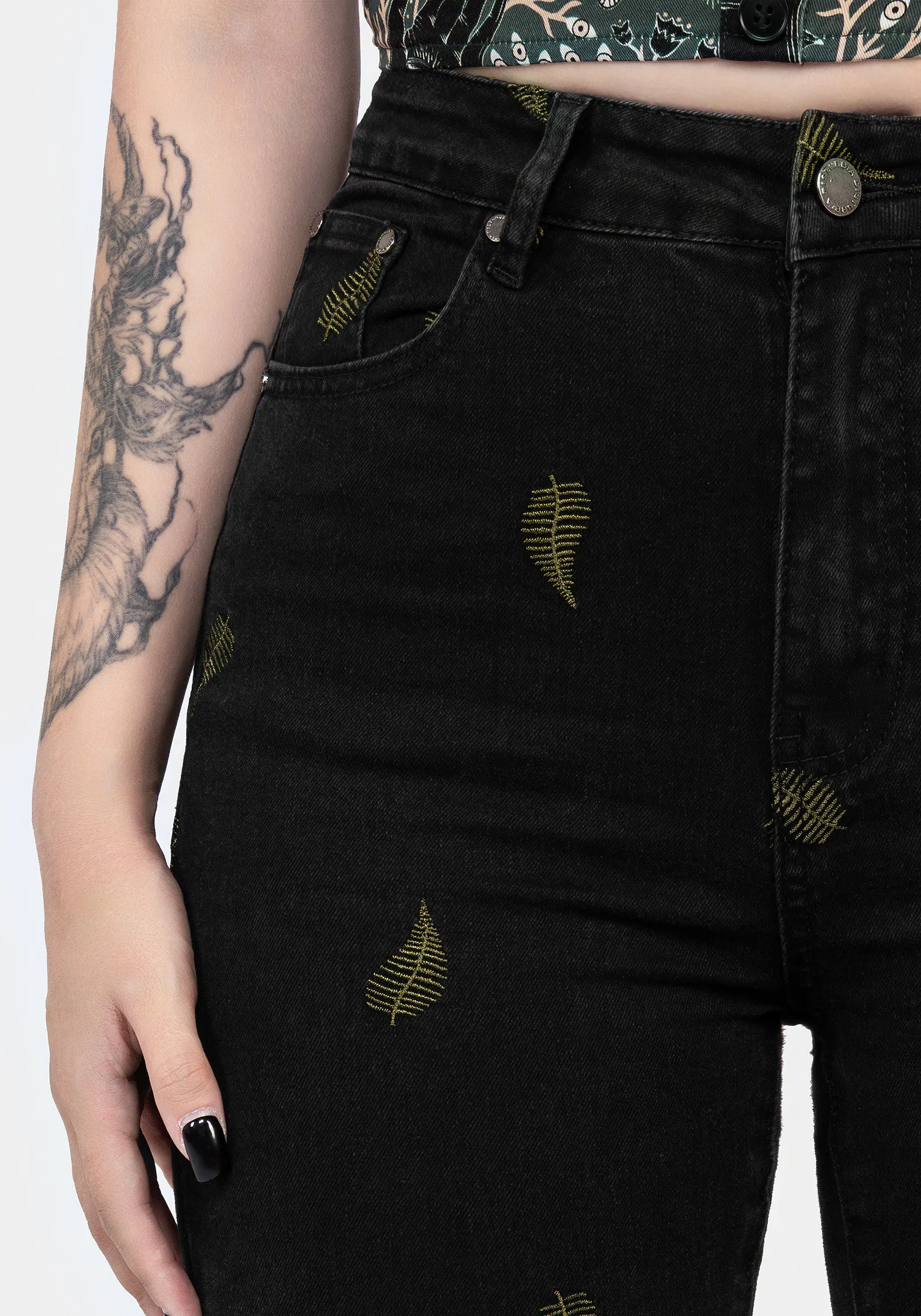 Straight Leg Design Neutral Look Osmunda Fern Embroidered Denim Skinny Jeans